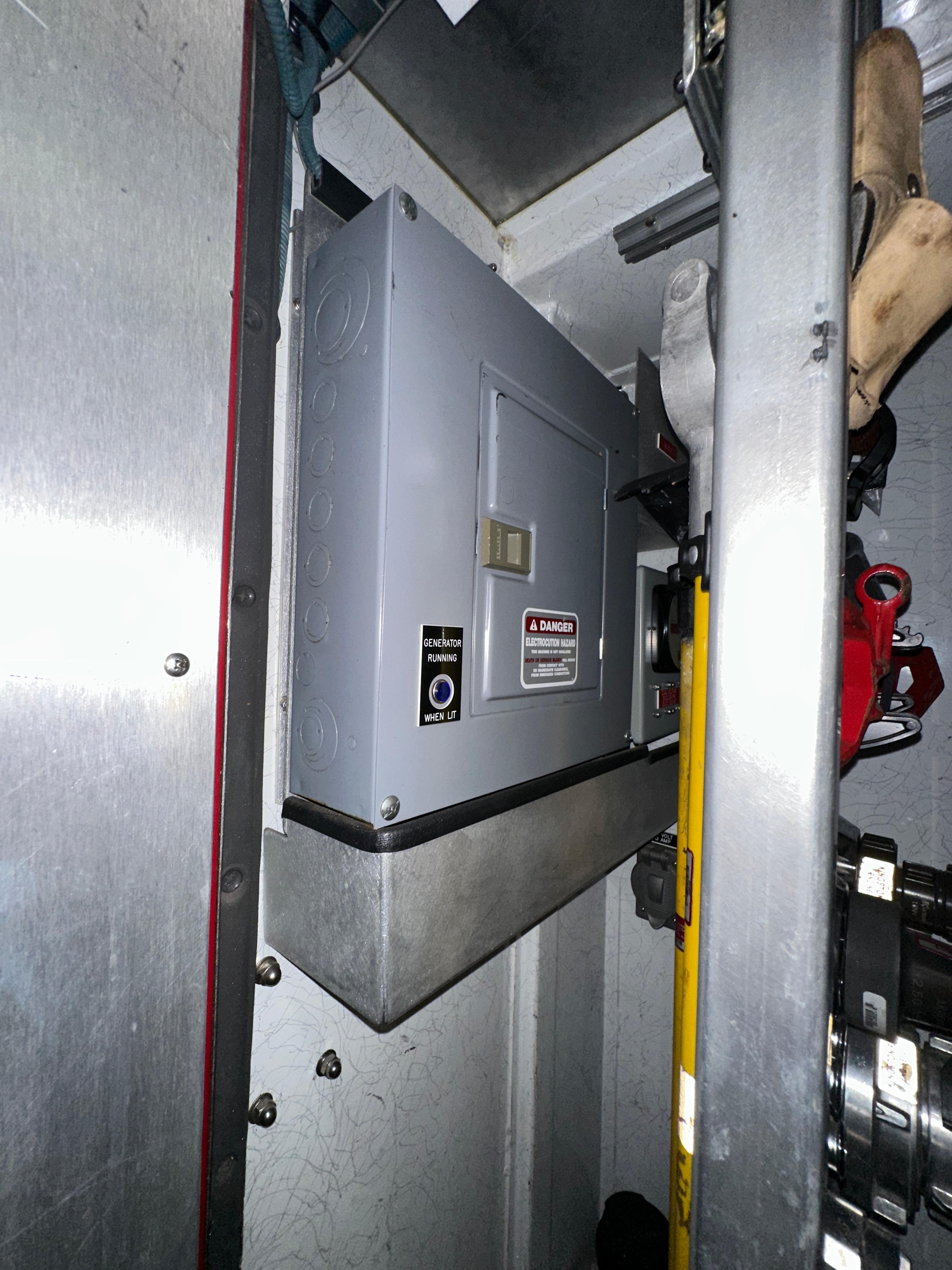 2002 KME Excel Engine, including equipment - image 59