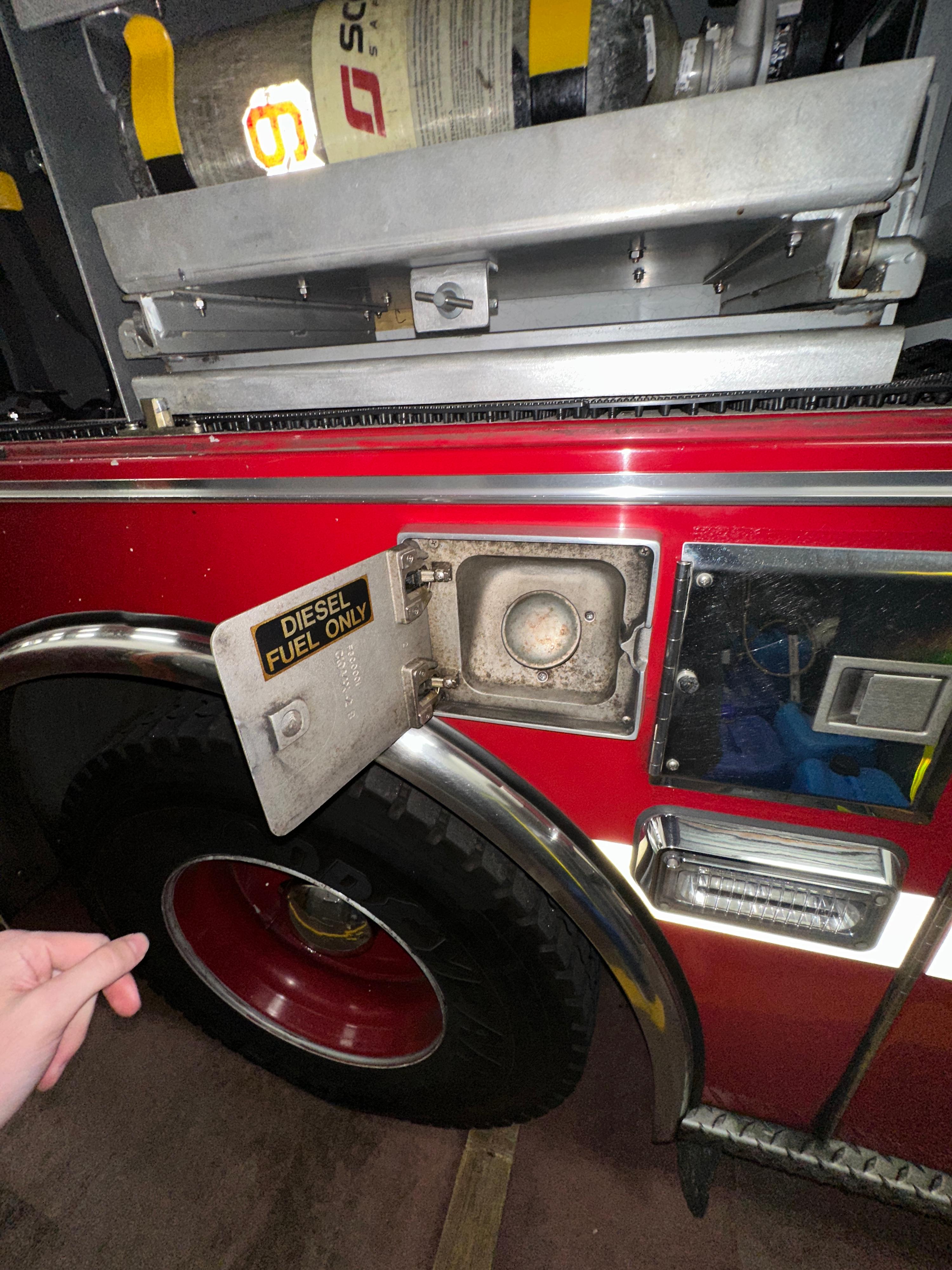 2002 KME Excel Engine, including equipment - image 63