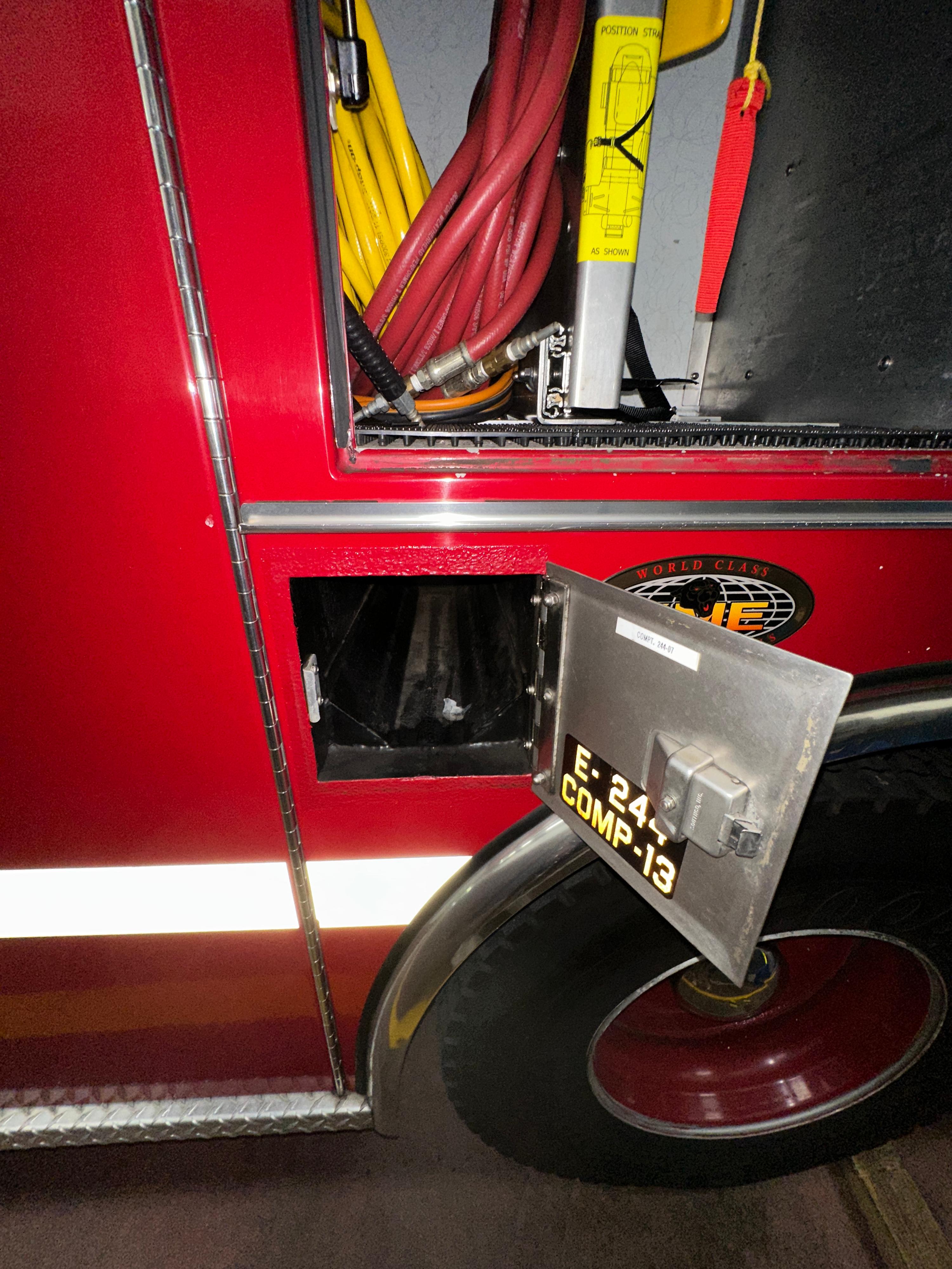 2002 KME Excel Engine, including equipment - image 61