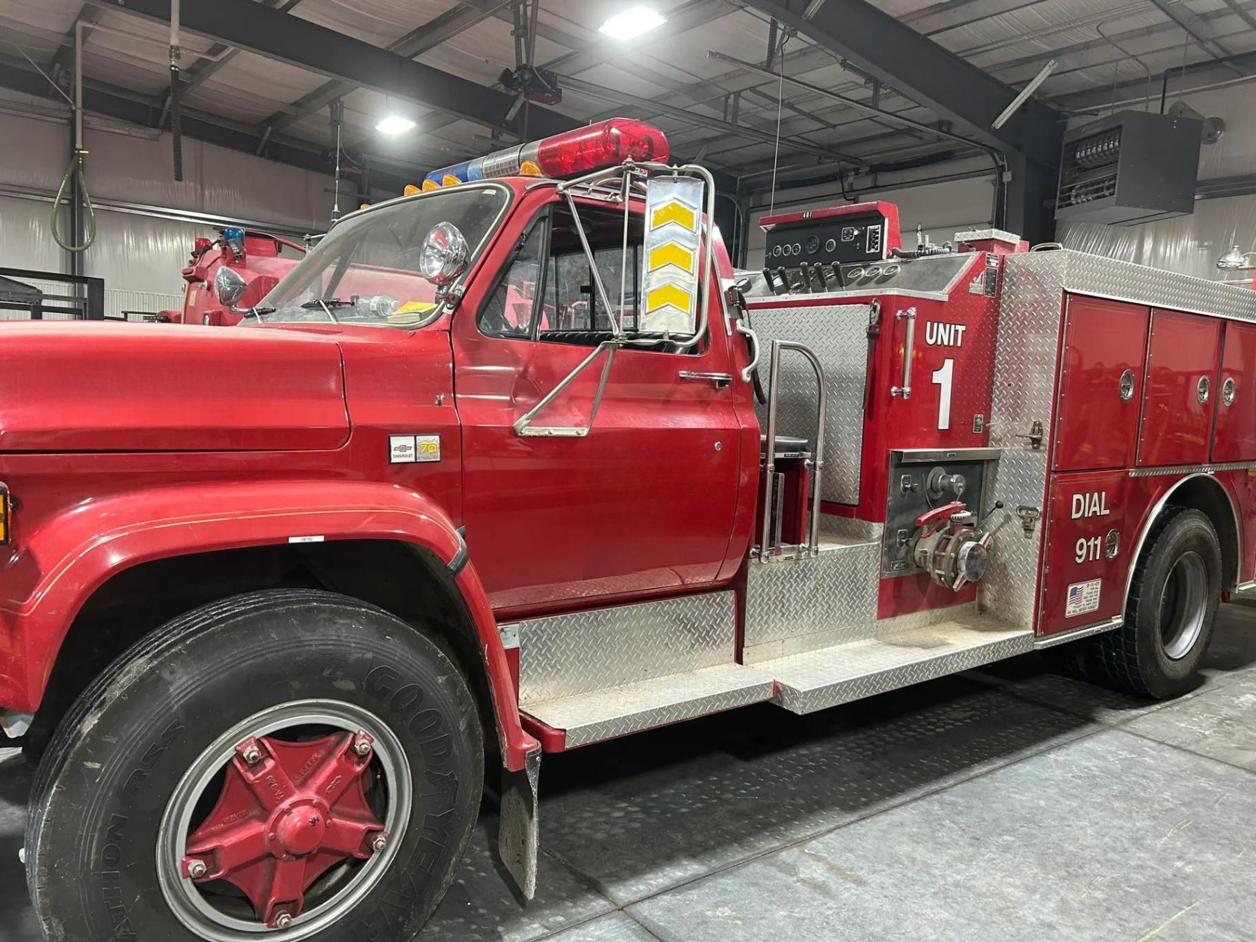 1984 Chevrolet Smeal Pumper - image 1
