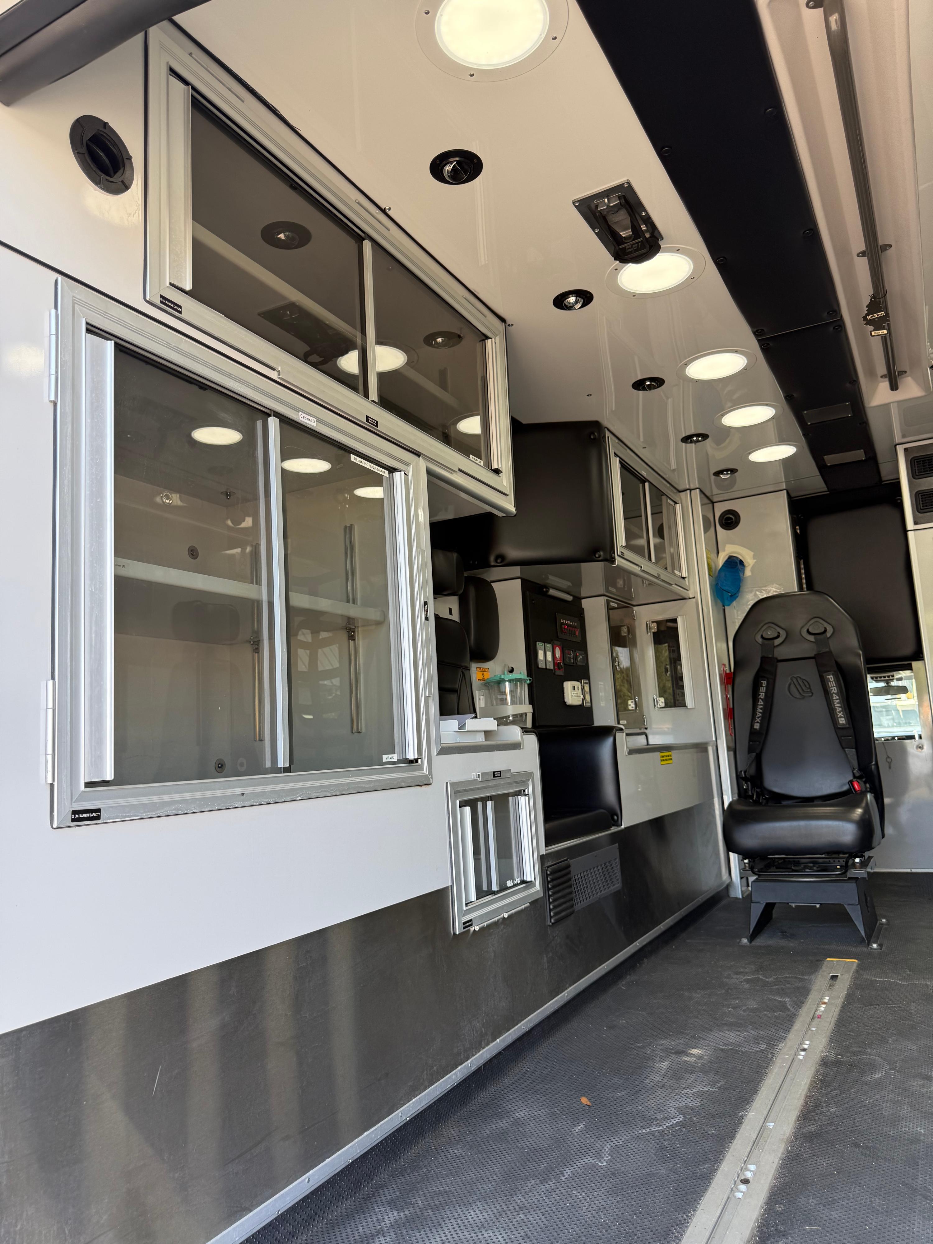 2021 AEV Ford 4x4 Type I Ambulance - image 10