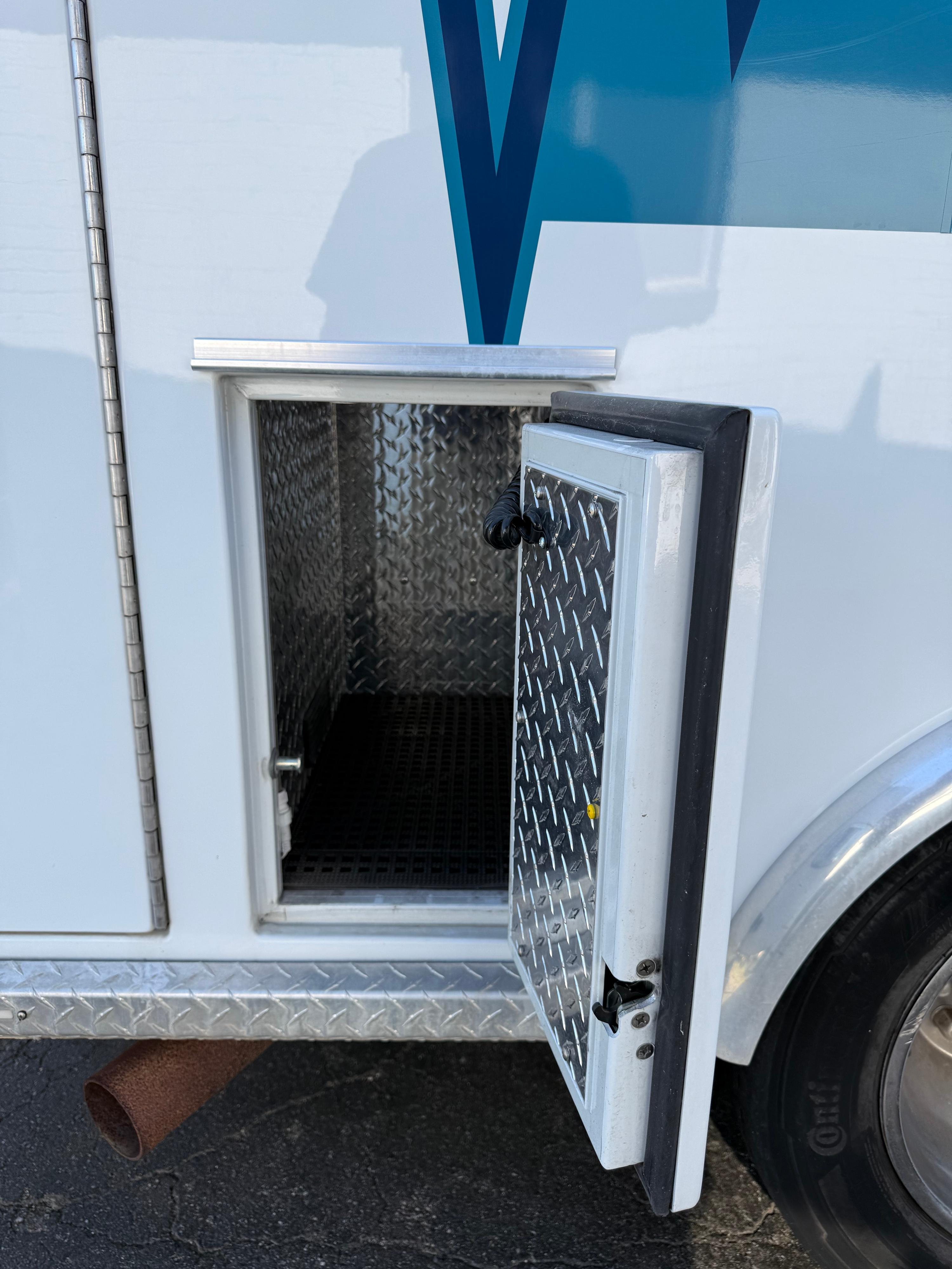 2021 AEV Ford 4x4 Type I Ambulance - image 30