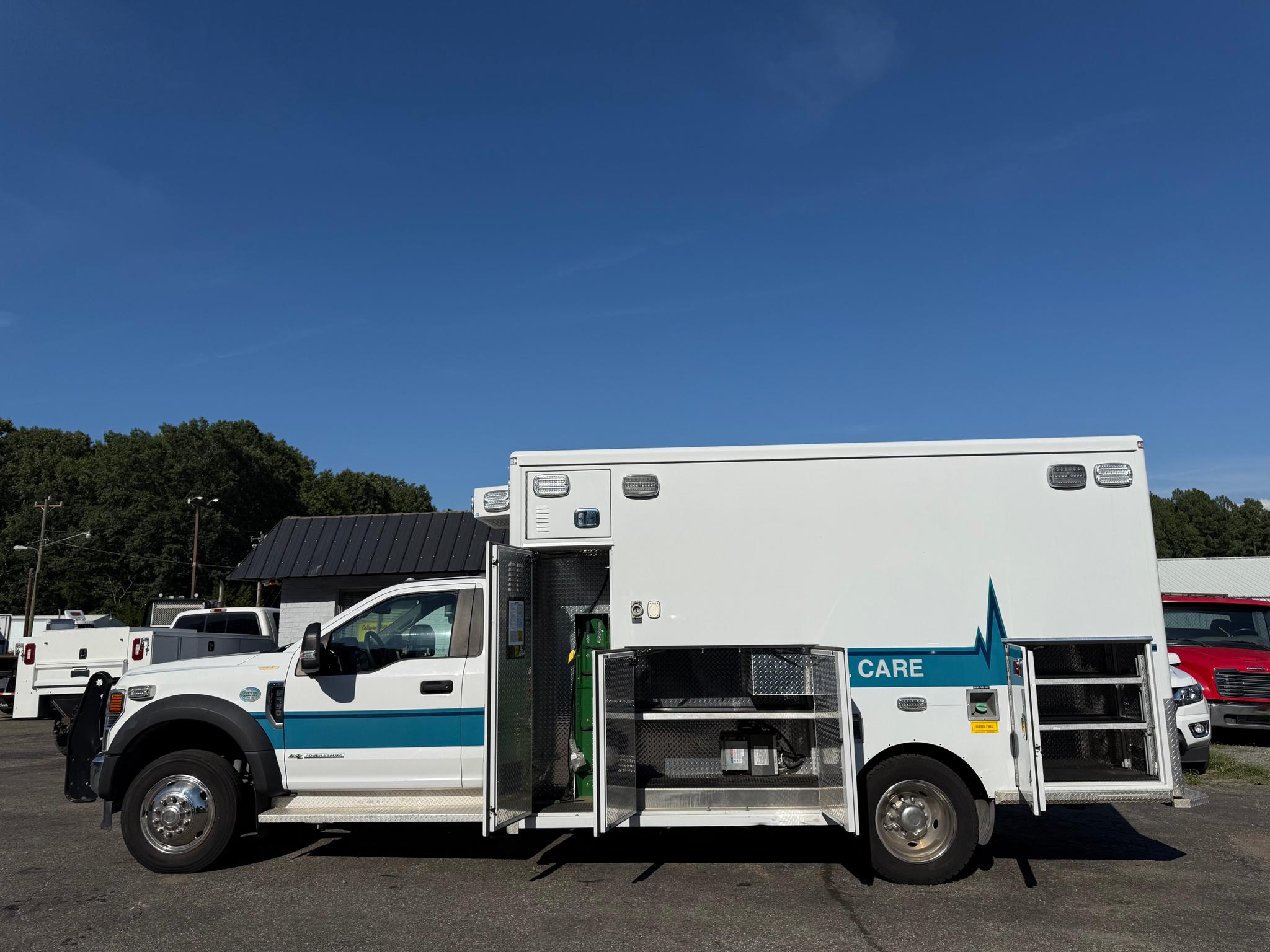 2021 AEV Ford 4x4 Type I Ambulance - image 5