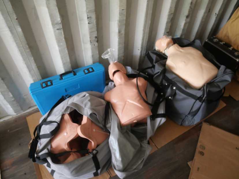 CPR Mannequins (12)