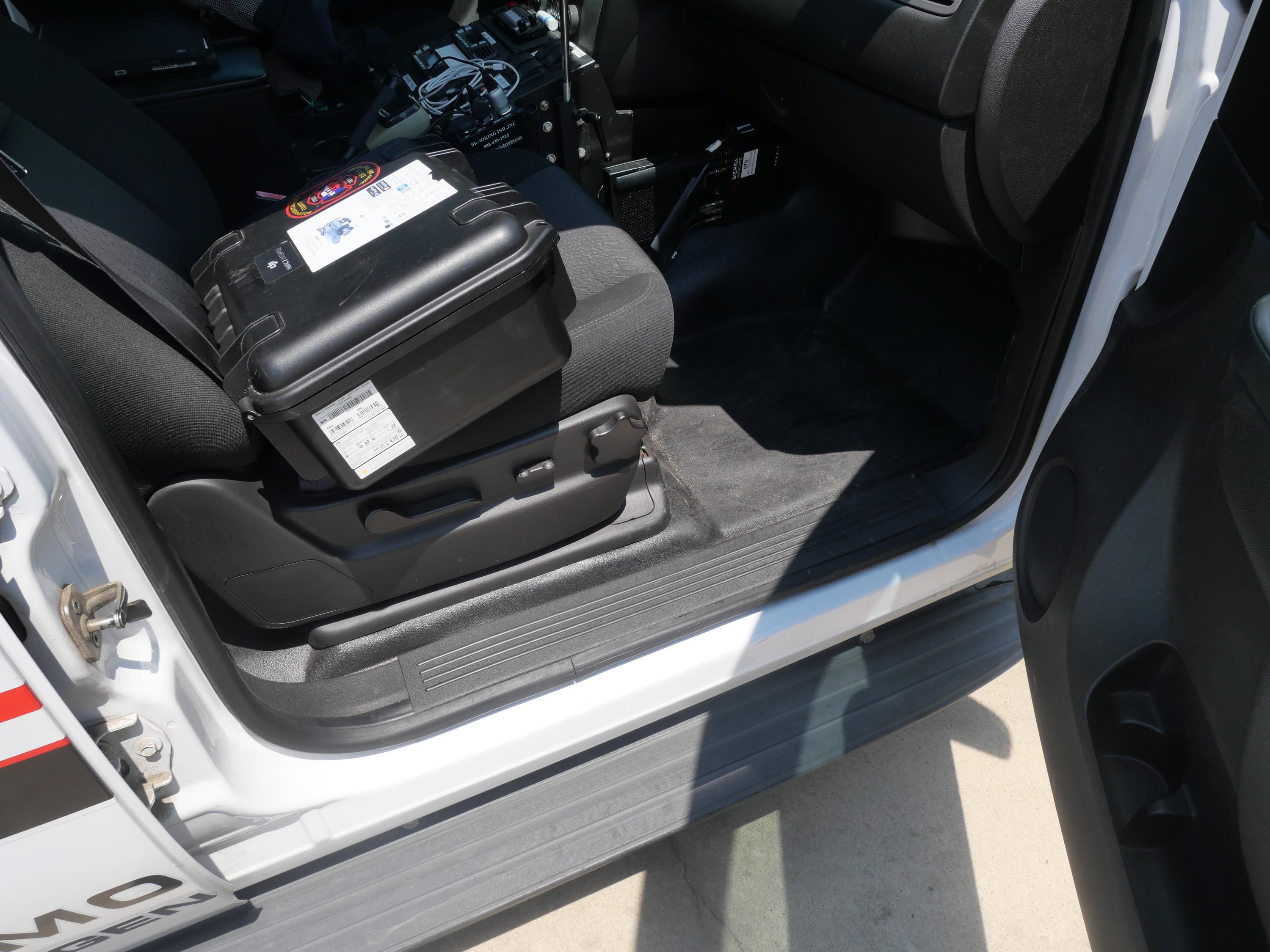 2012 Chevrolet Tahoe Command Unit - image 15
