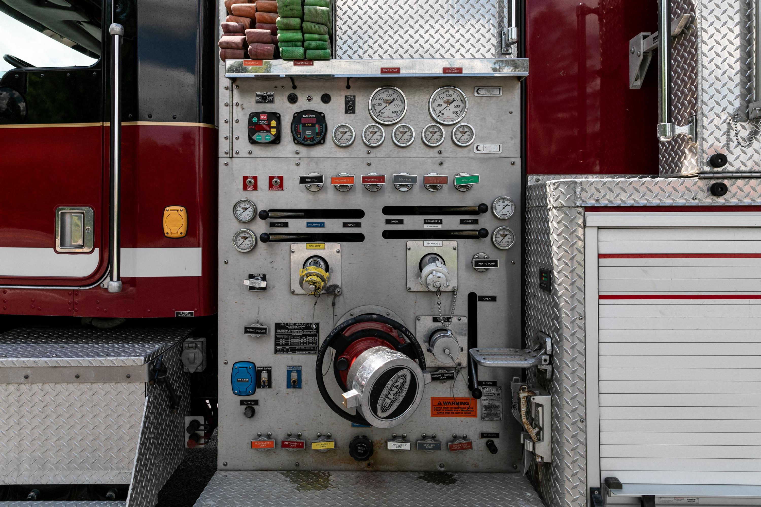 2001 KME Kenworth Pumper Tanker - image 9
