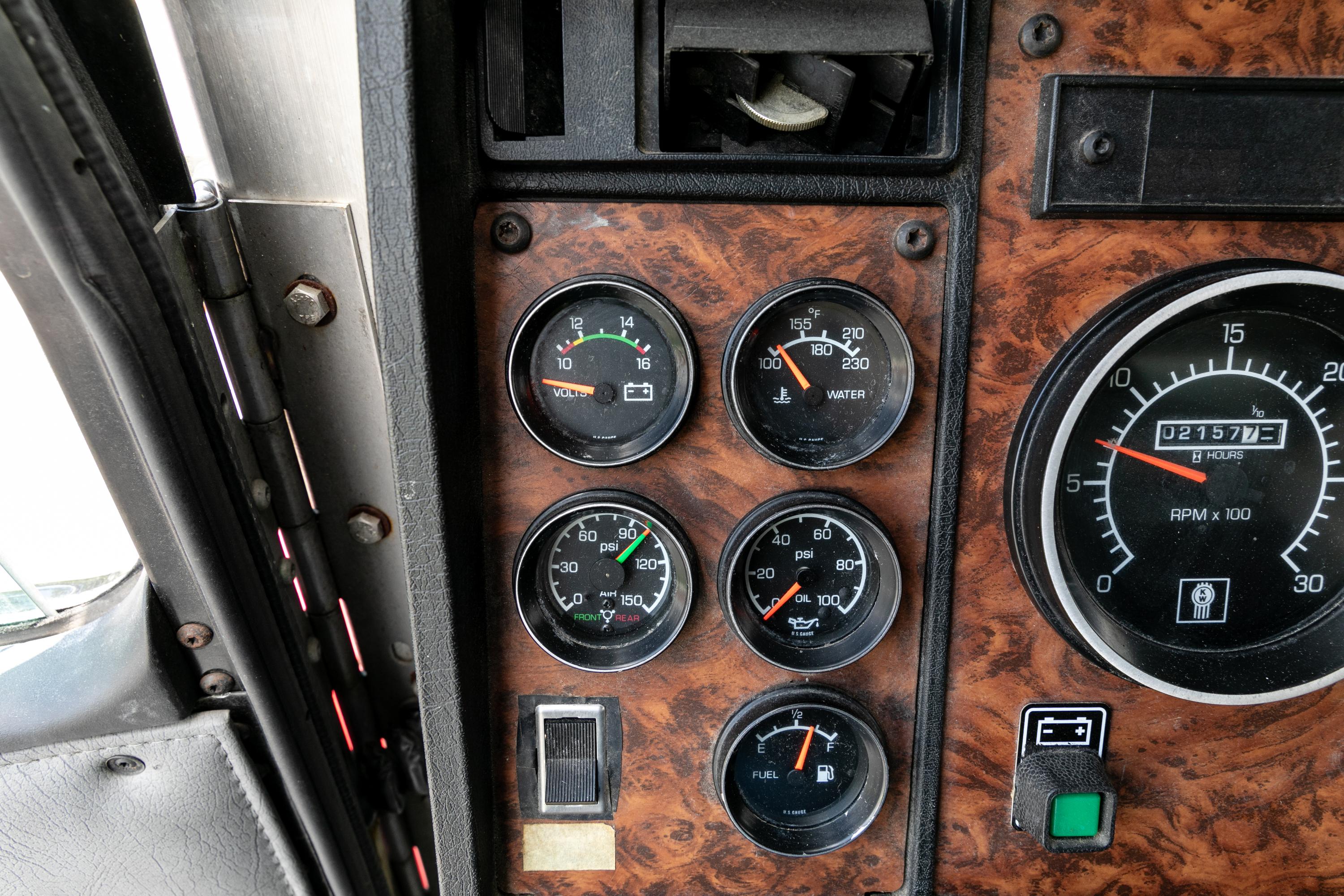 2001 KME Kenworth Pumper Tanker - image 74