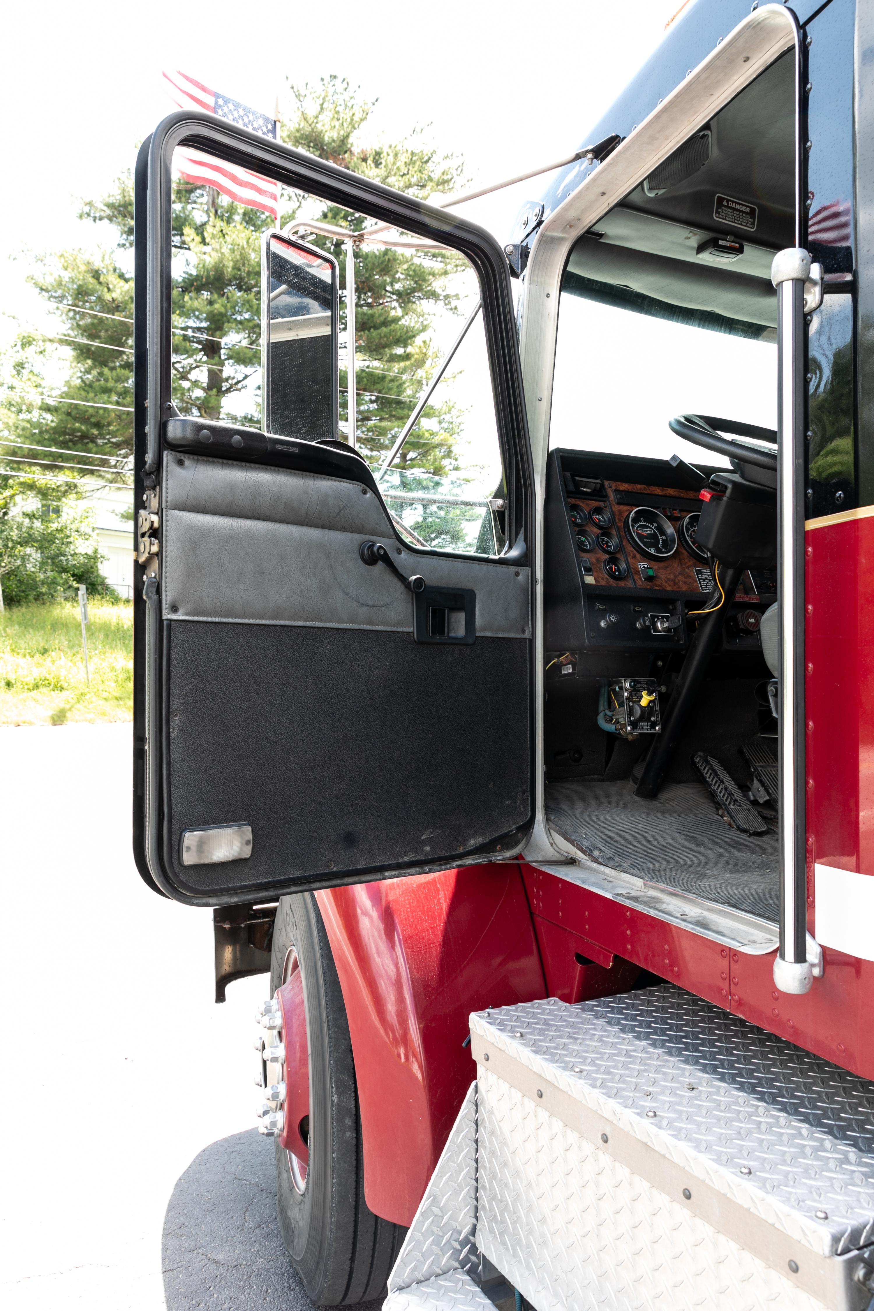 2001 KME Kenworth Pumper Tanker - image 51