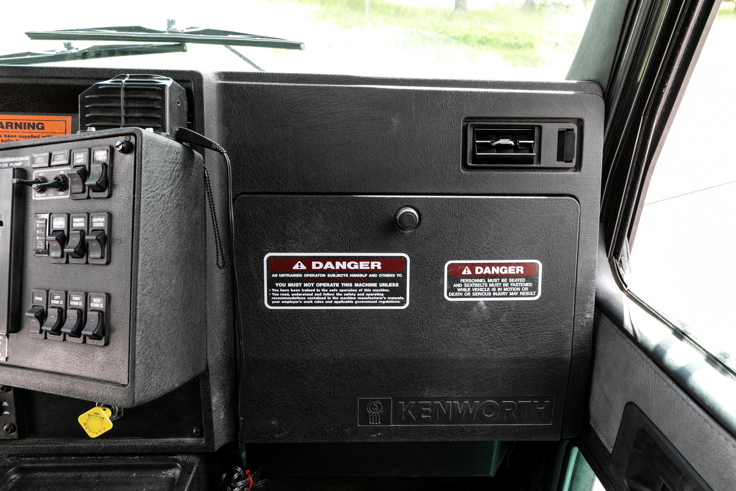 2001 KME Kenworth Pumper Tanker - image 67