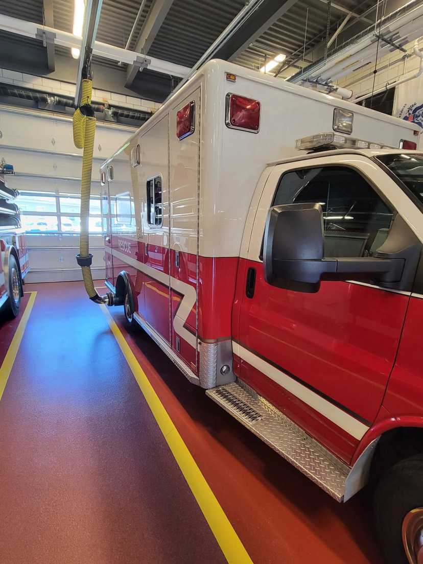 2015 Horton Chevrolet Type III Ambulance — photo 7