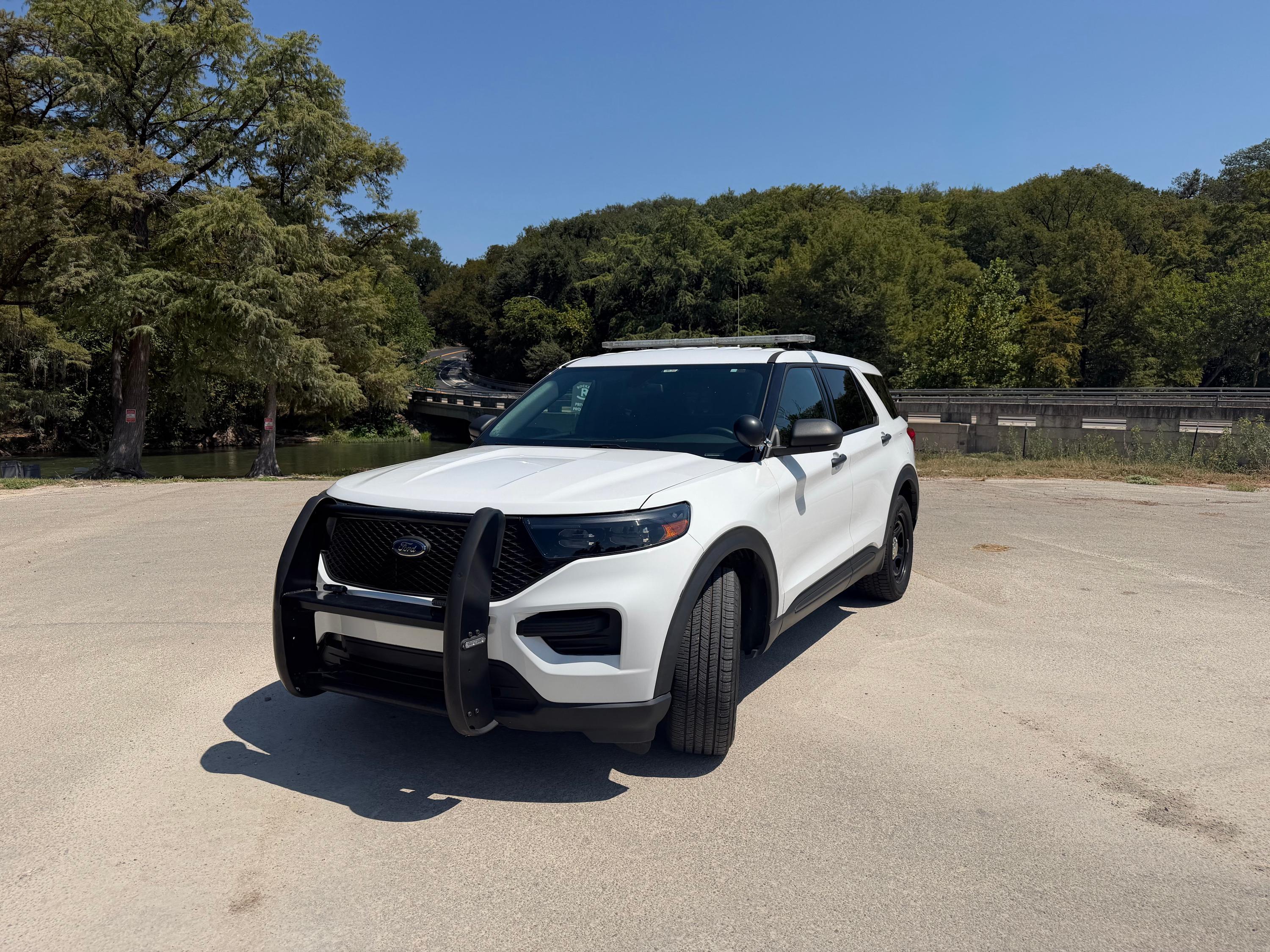 2020 Ford Police Interceptor Utility AWD 4x4 Command Unit - image 1