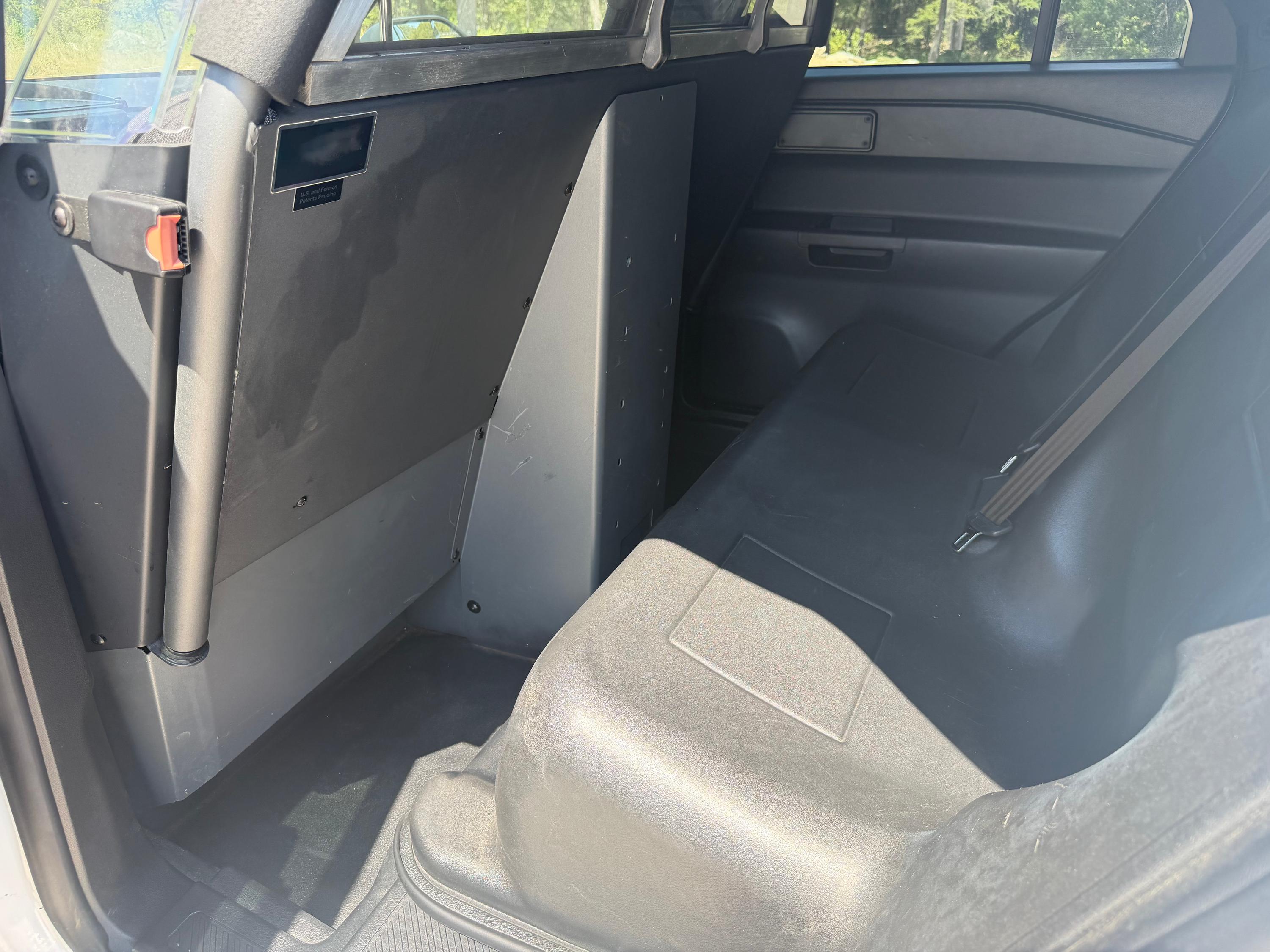2020 Ford Police Interceptor Utility AWD 4x4 Command Unit - image 13