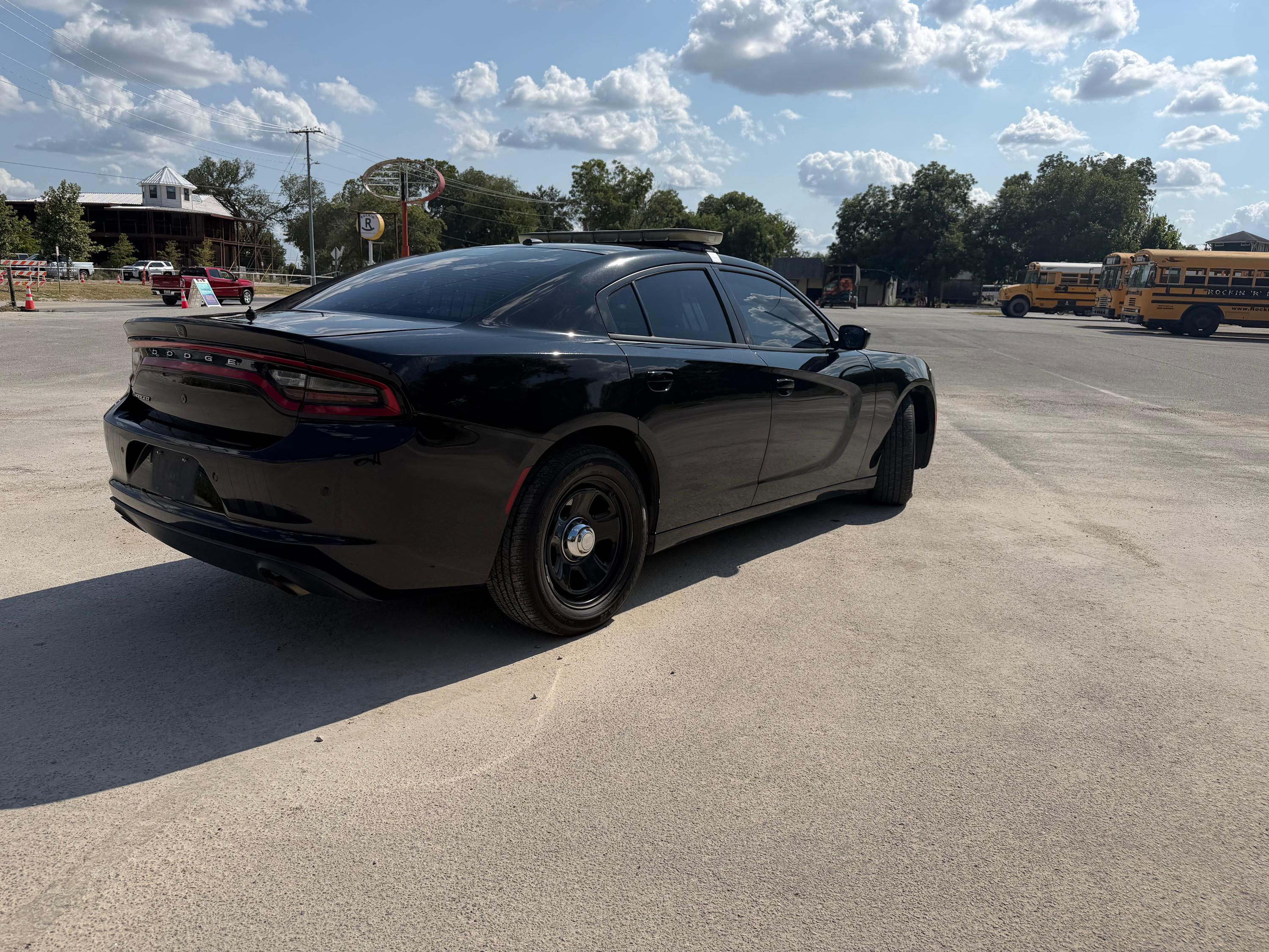 2019 Dodge Charger - Police **Equipped** - image 5
