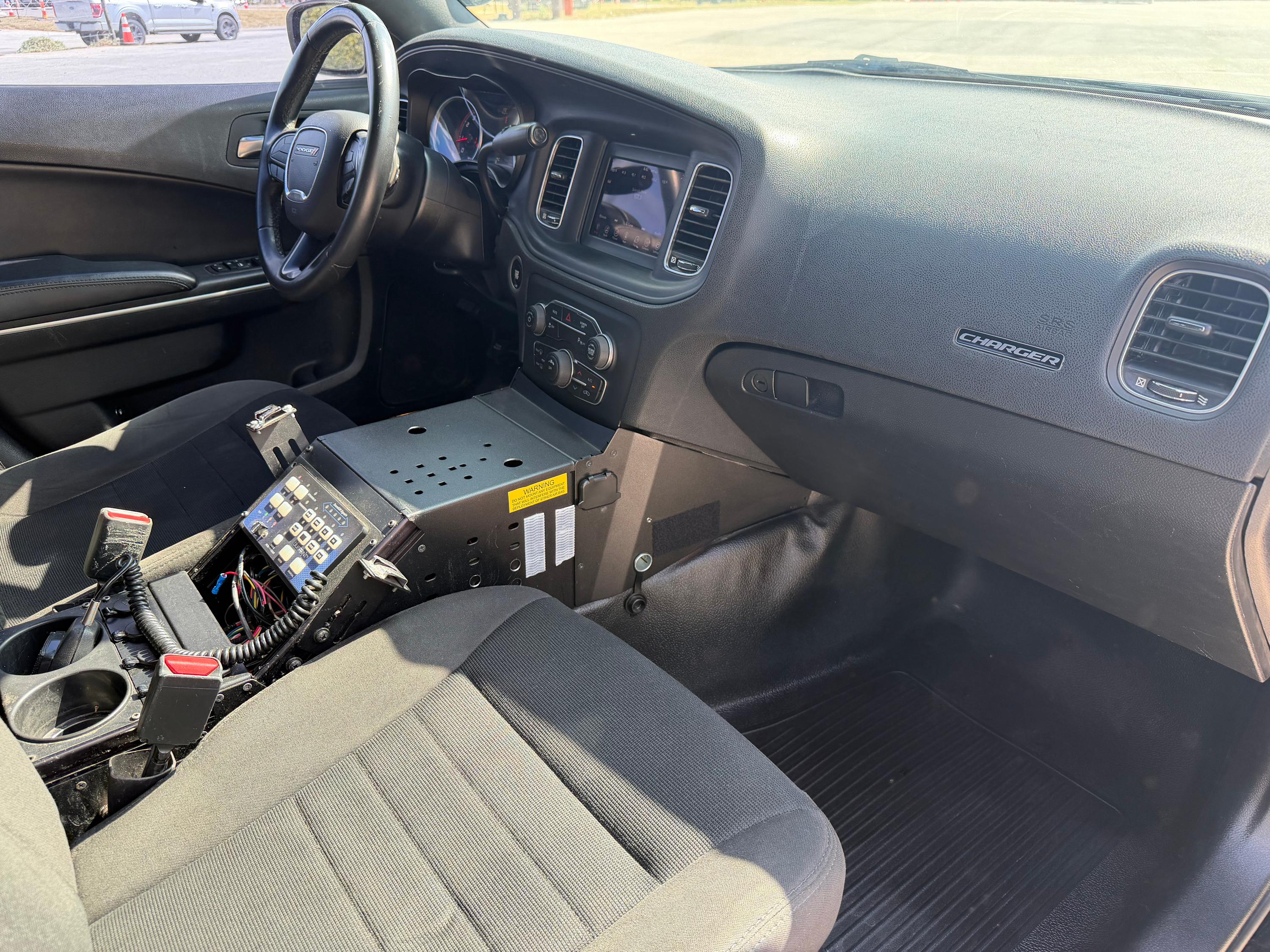 2019 Dodge Charger - Police **Equipped** - image 12