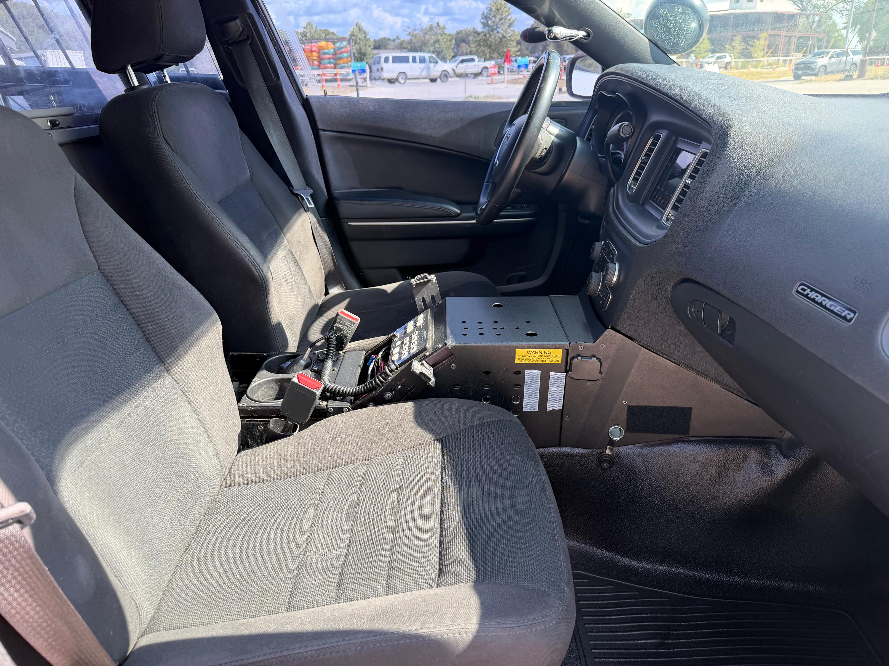 2019 Dodge Charger - Police **Equipped** - image 13