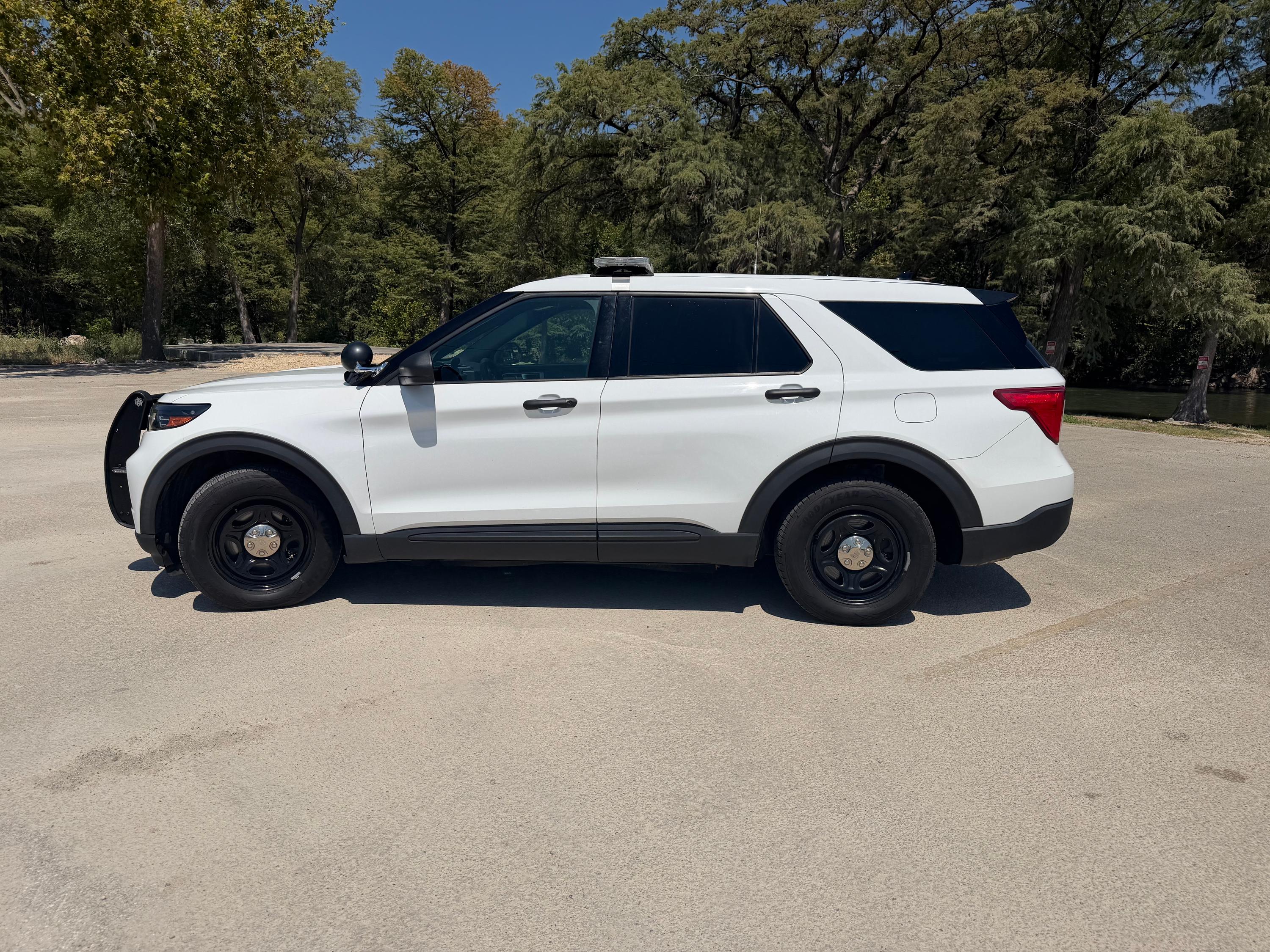 2020 Ford Police Interceptor Utility AWD 4x4 Command Unit - image 7