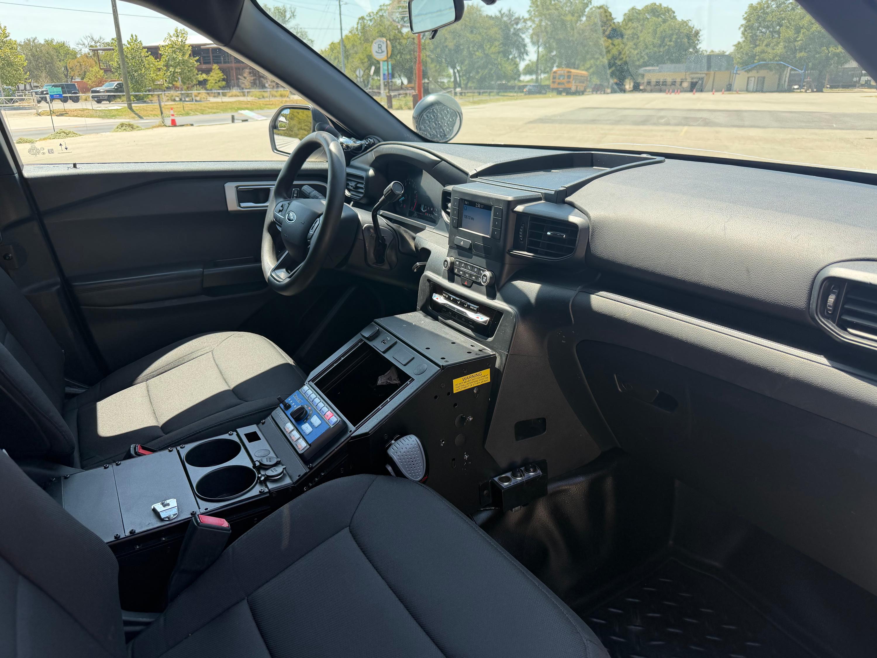 2020 Ford Police Interceptor Utility AWD 4x4 Command Unit - image 16