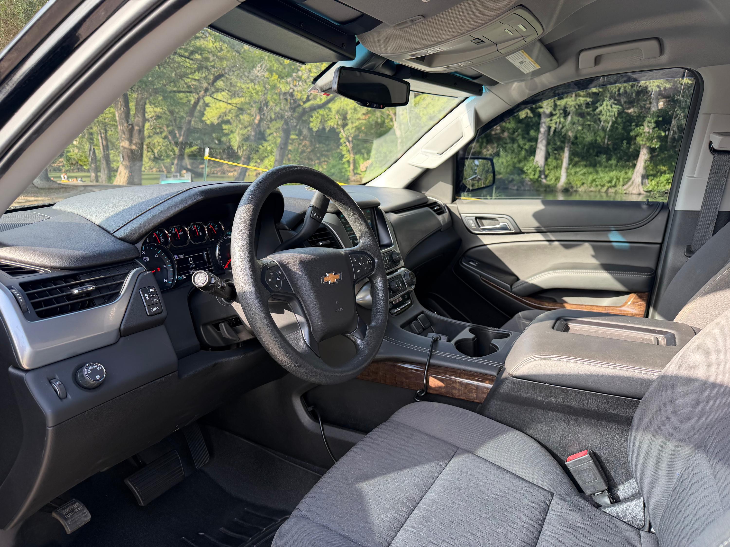 2020 Chevrolet Tahoe SSV Command Unit - image 9