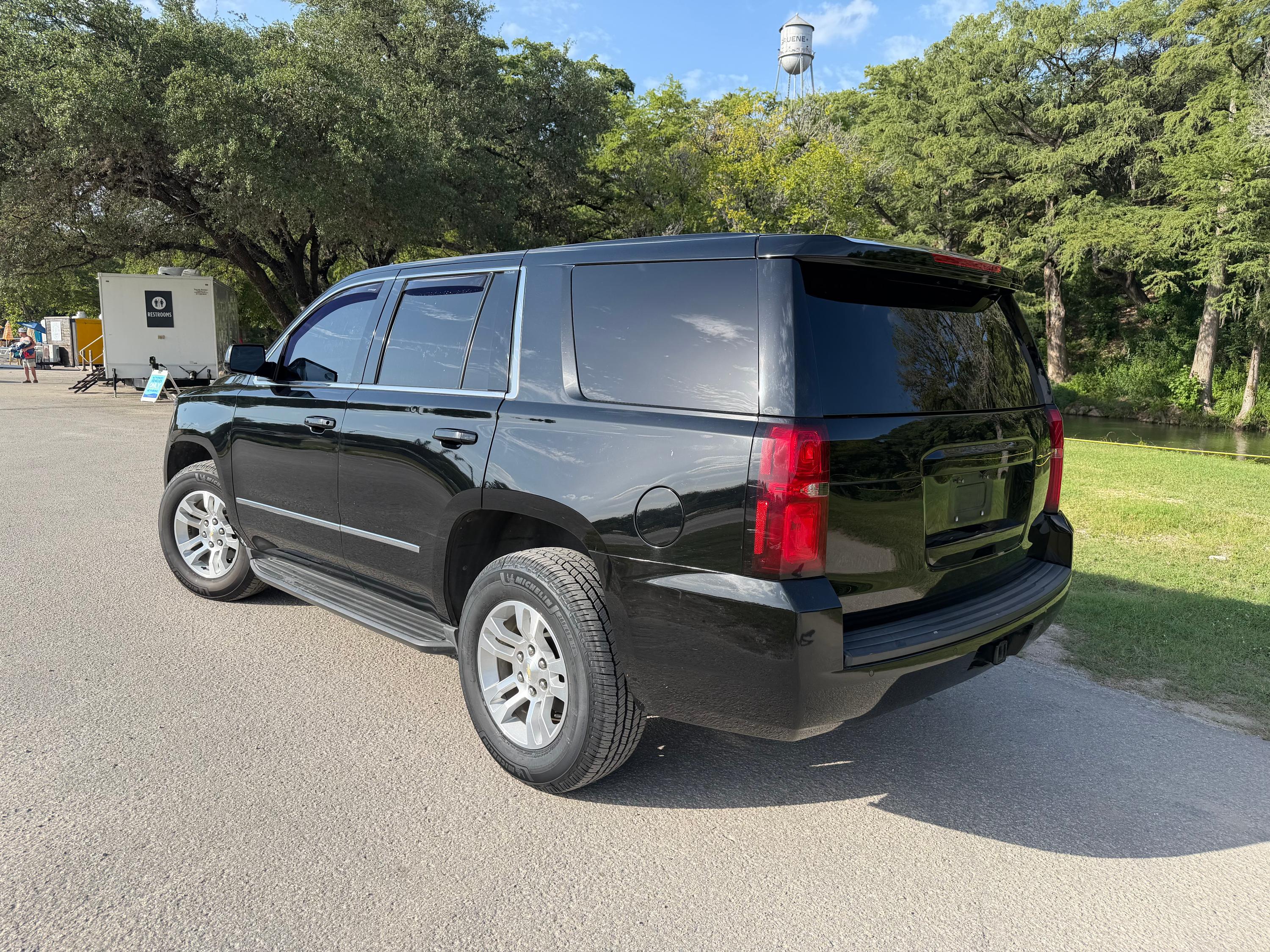 2020 Chevrolet Tahoe SSV Command Unit - image 4