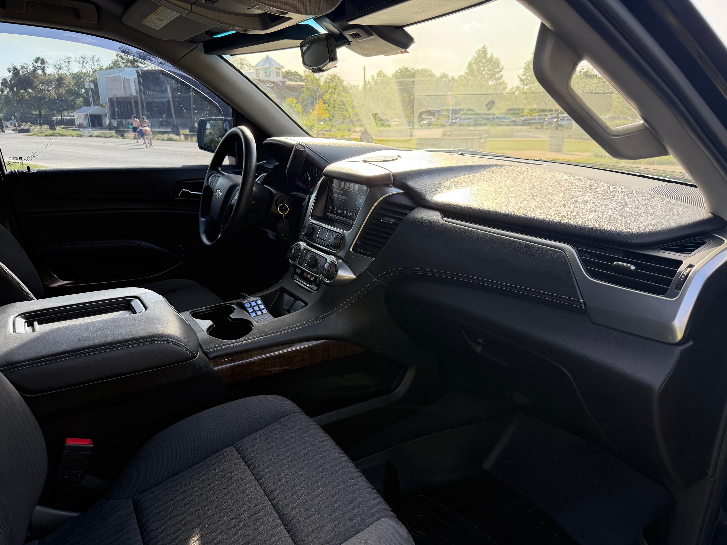 2020 Chevrolet Tahoe SSV Command Unit - image 14