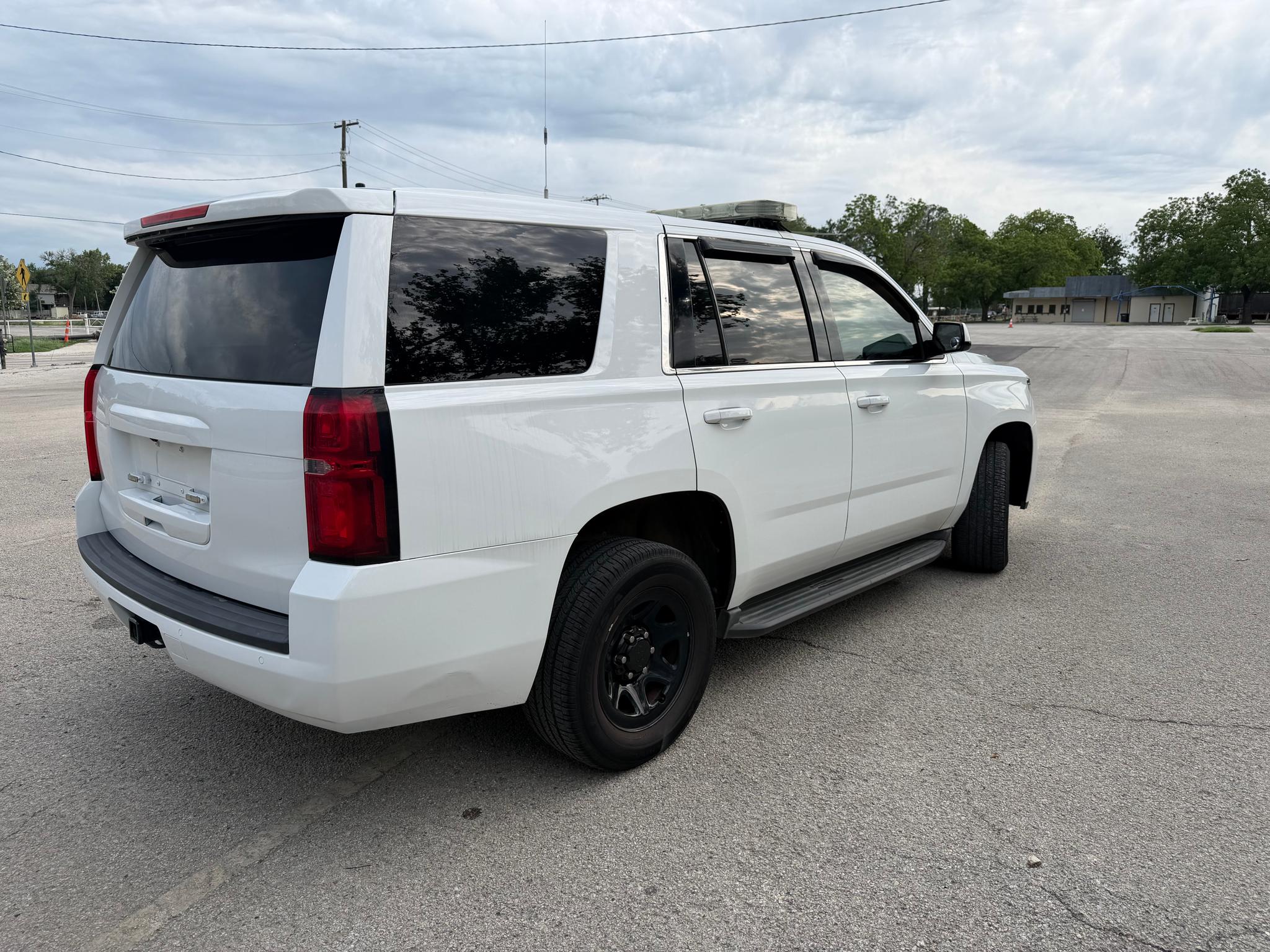 2016 Chevrolet Tahoe Police **Fully Equipped** - image 5