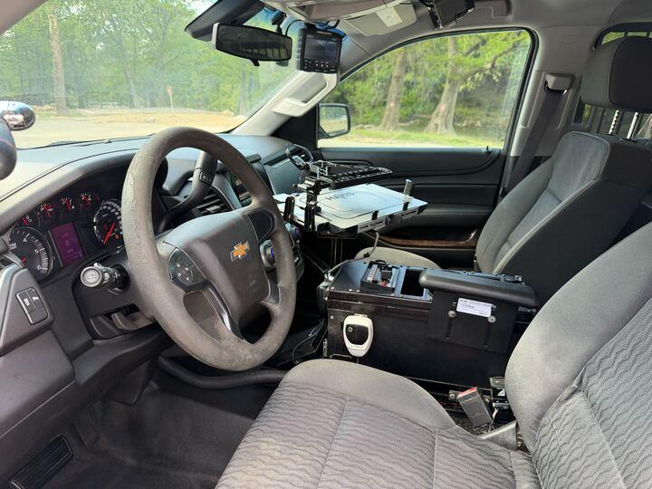 2016 Chevrolet Tahoe Command Unit - image 9