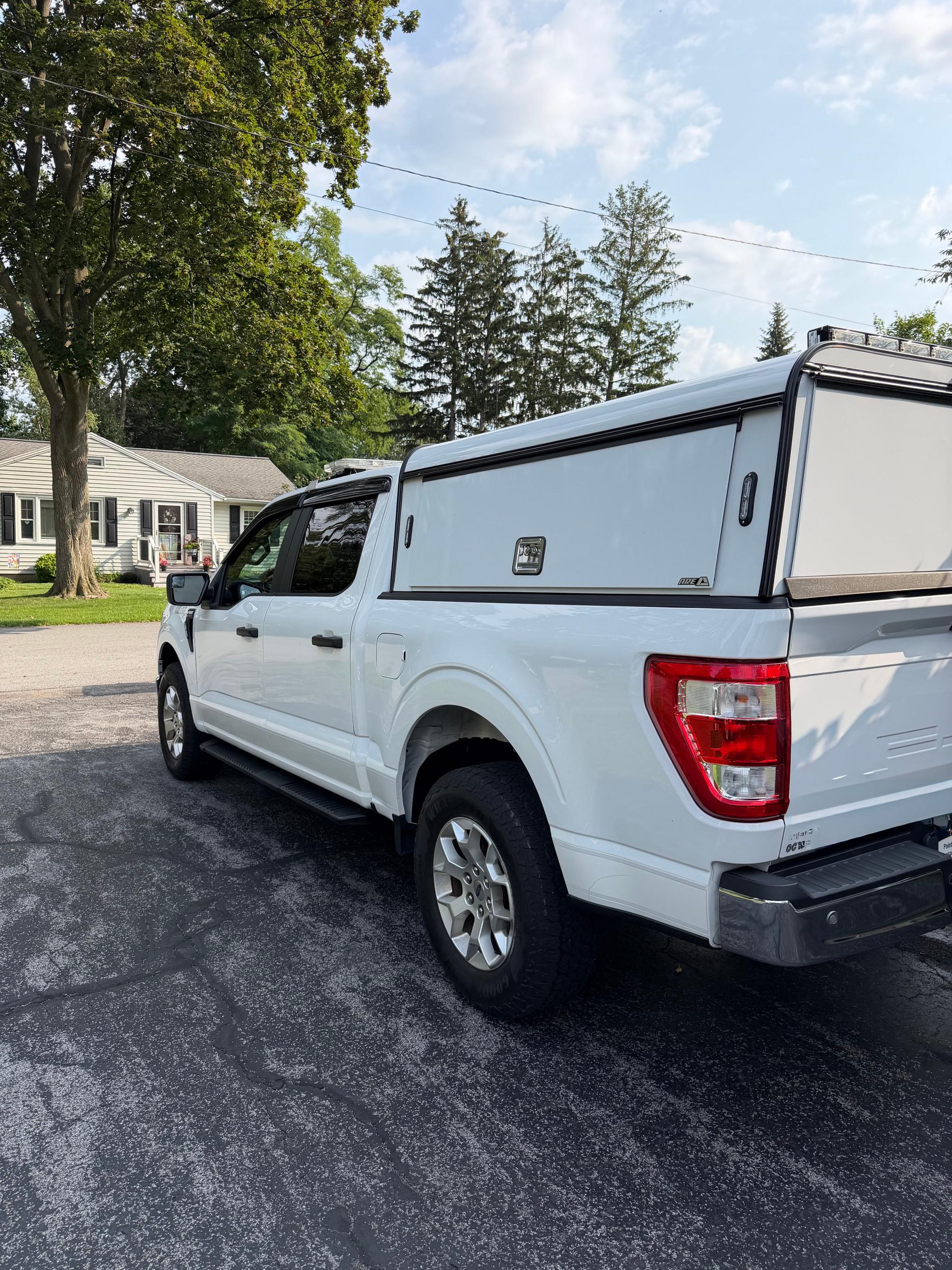 2022 Ford F-150 4x4 Command Unit - image 3
