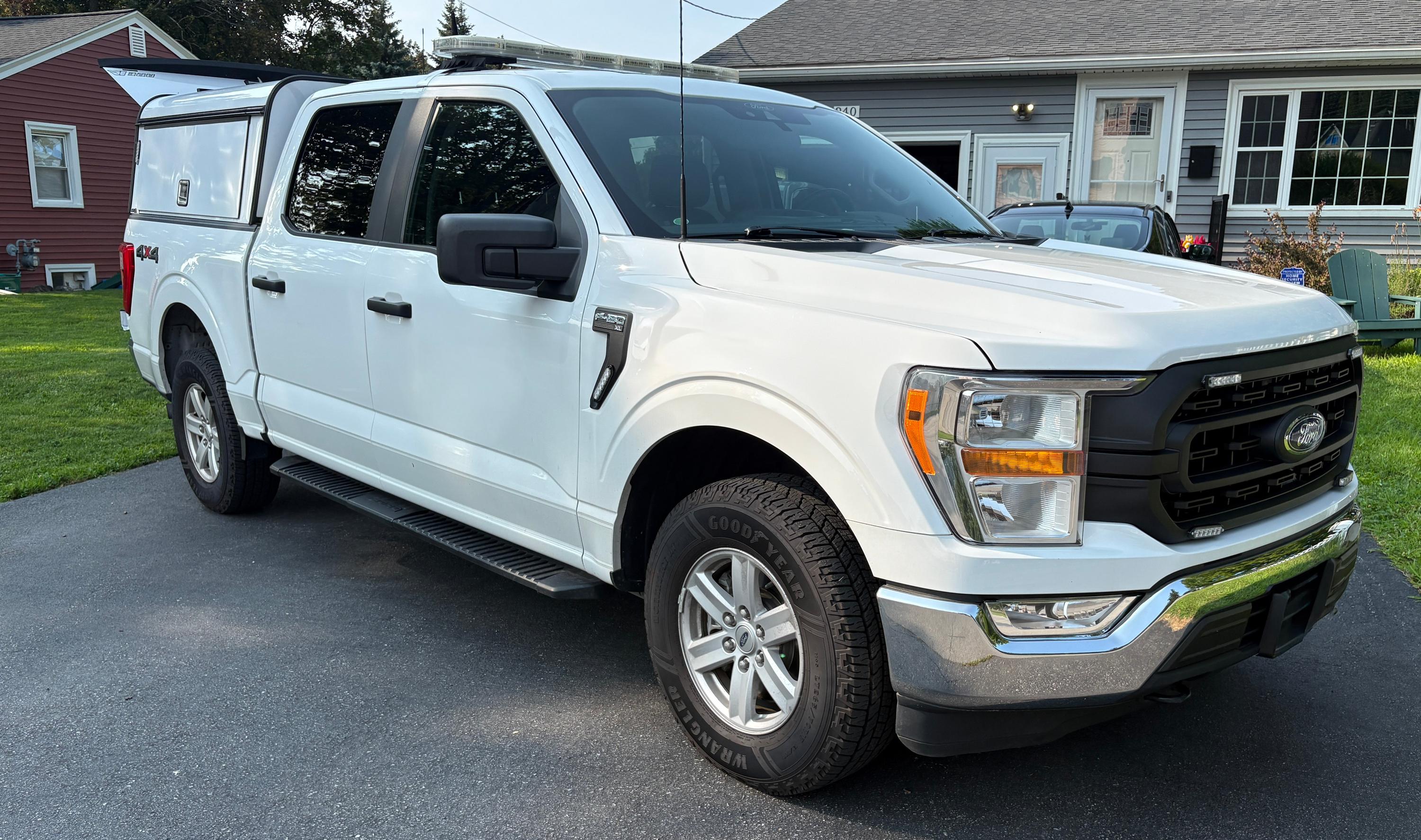 2021 Ford F-150 4x4 Command Unit - image 2