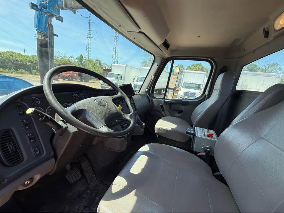 2018 Freightliner Vac-Con Combination - image 14