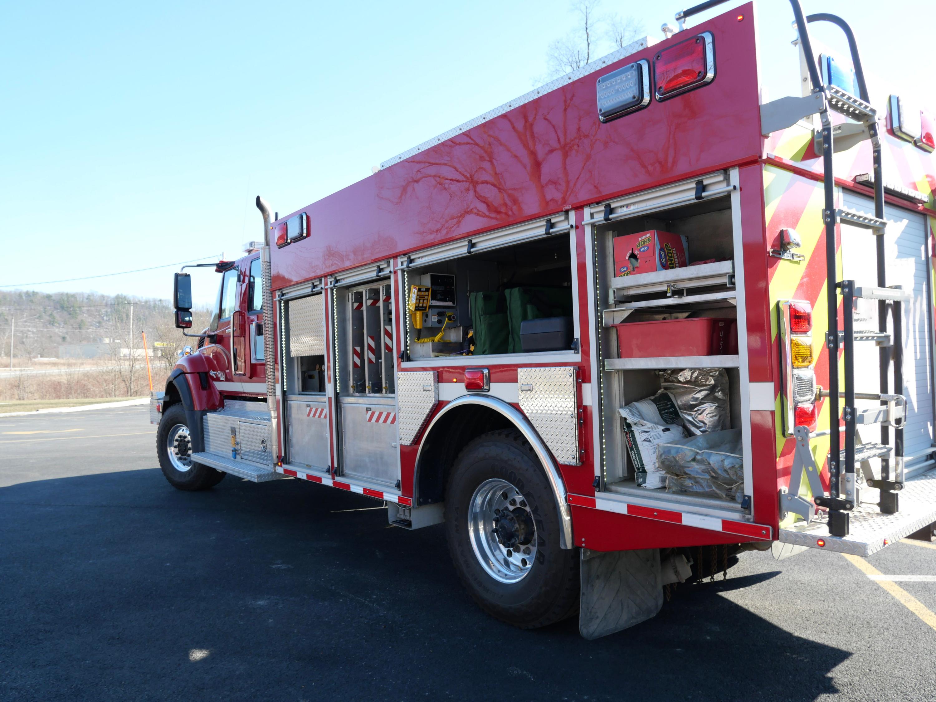 2012 Summit International 4x4 Medium Rescue - image 19