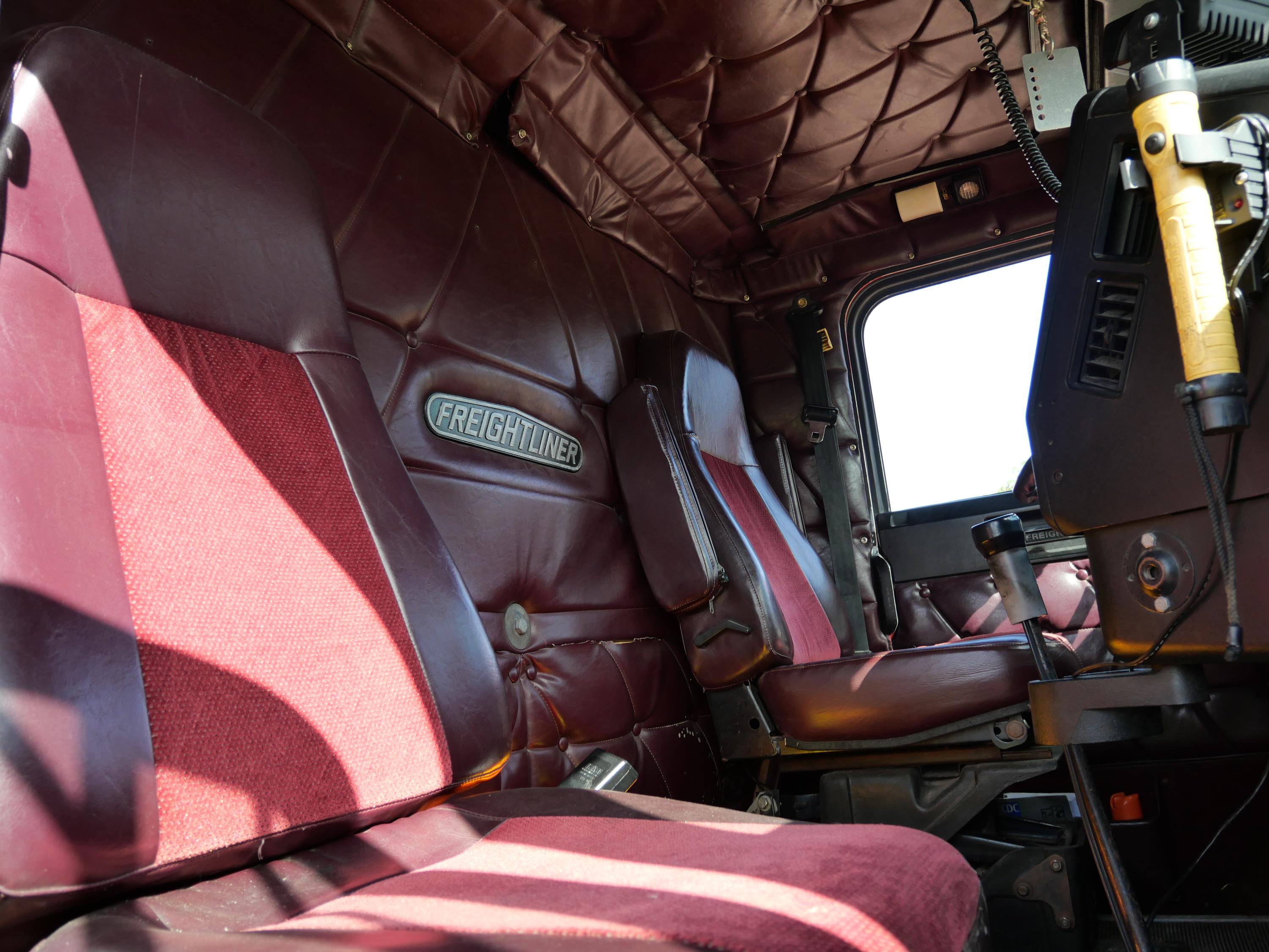 1996 Freightliner 3300 Gallon Tanker/Tender - image 28