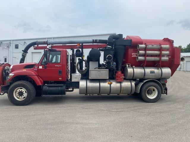 2009 International Vactor Combination - image 2