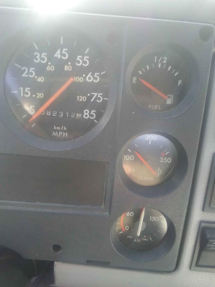 1998 Freightliner Type 3 - image 9