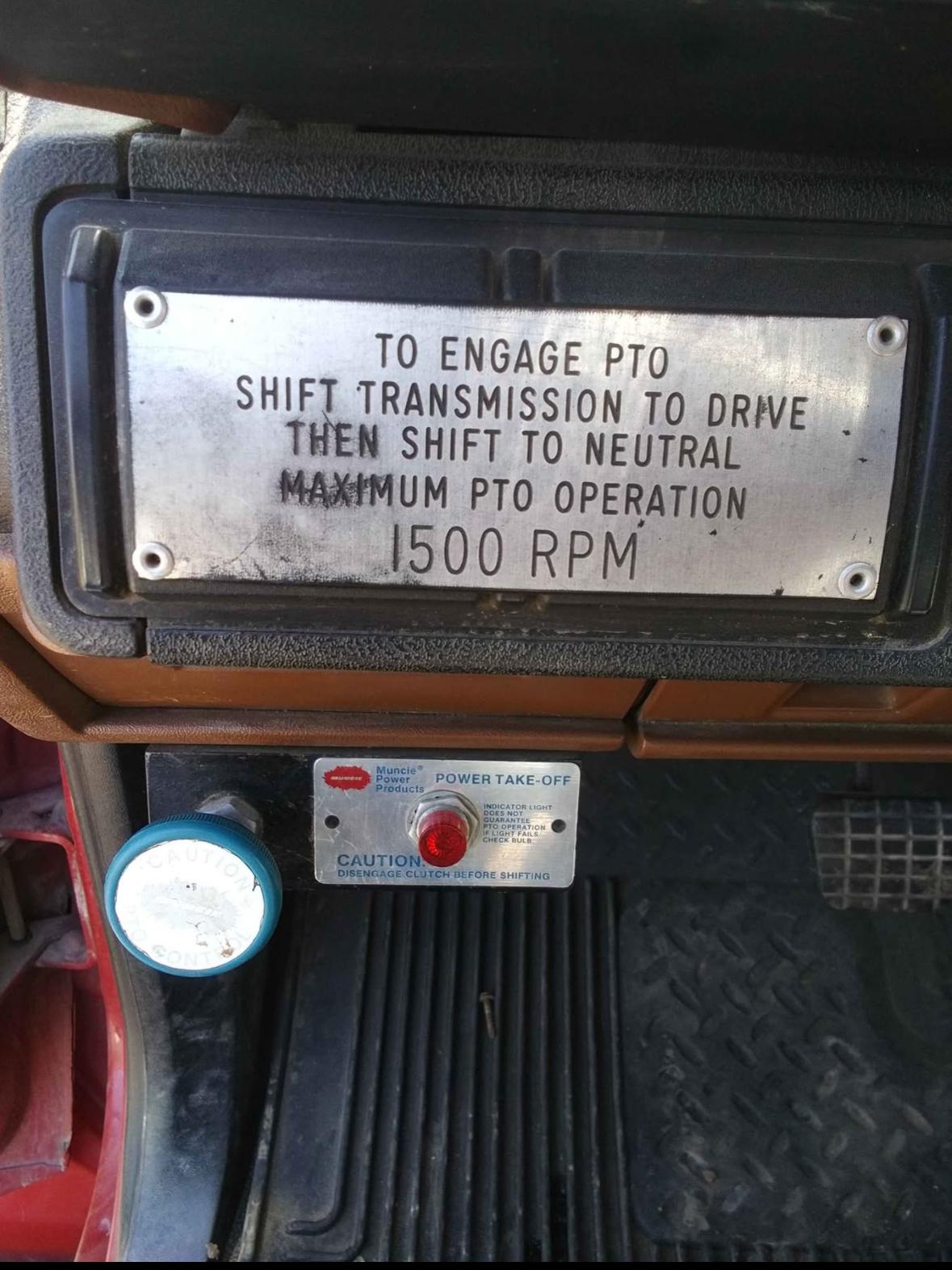1991 Chevy Kodiak Tanker, 2000 Gal. - image 14