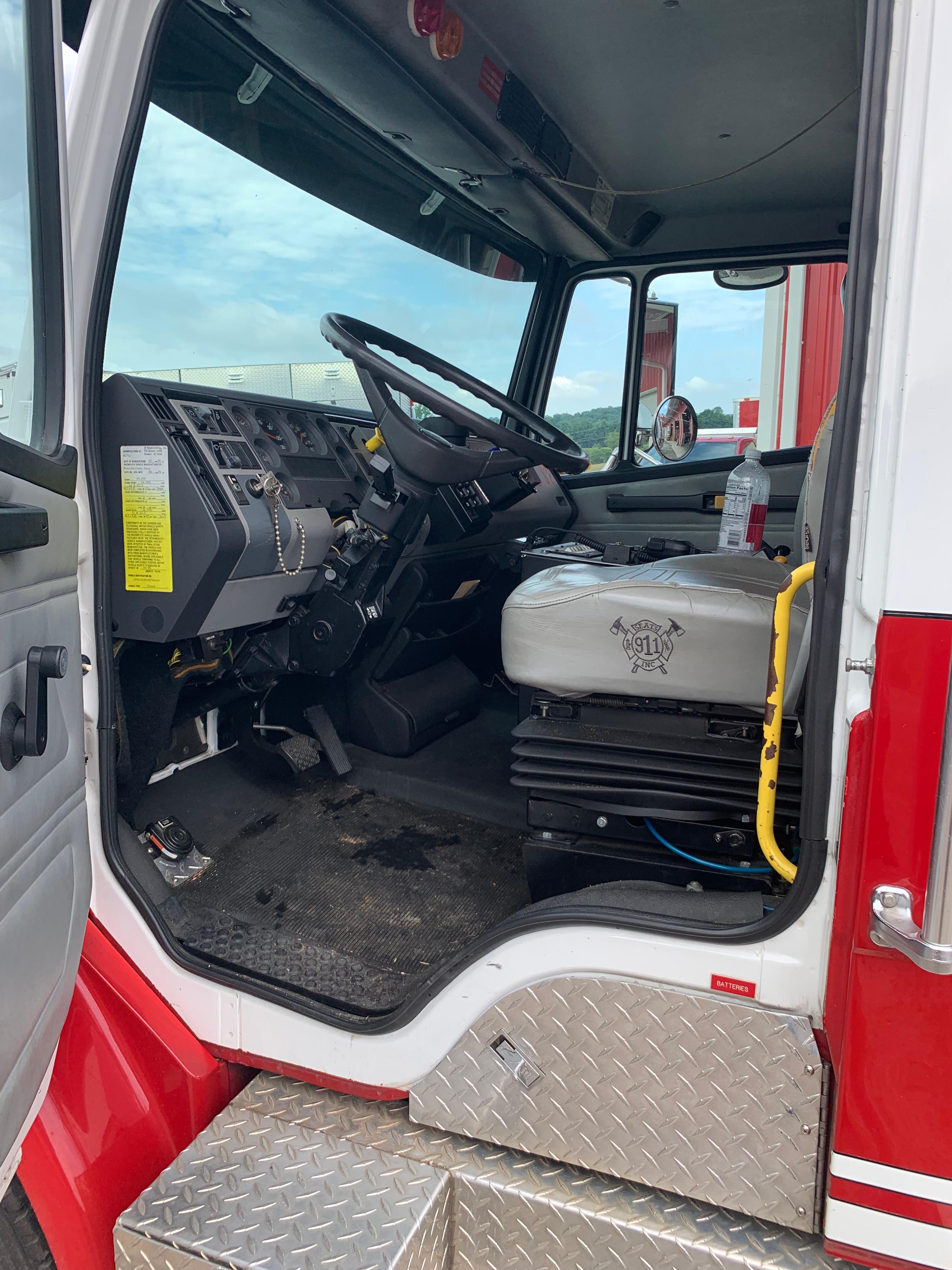 1996 3D Freightliner Pumper Tanker - image 24