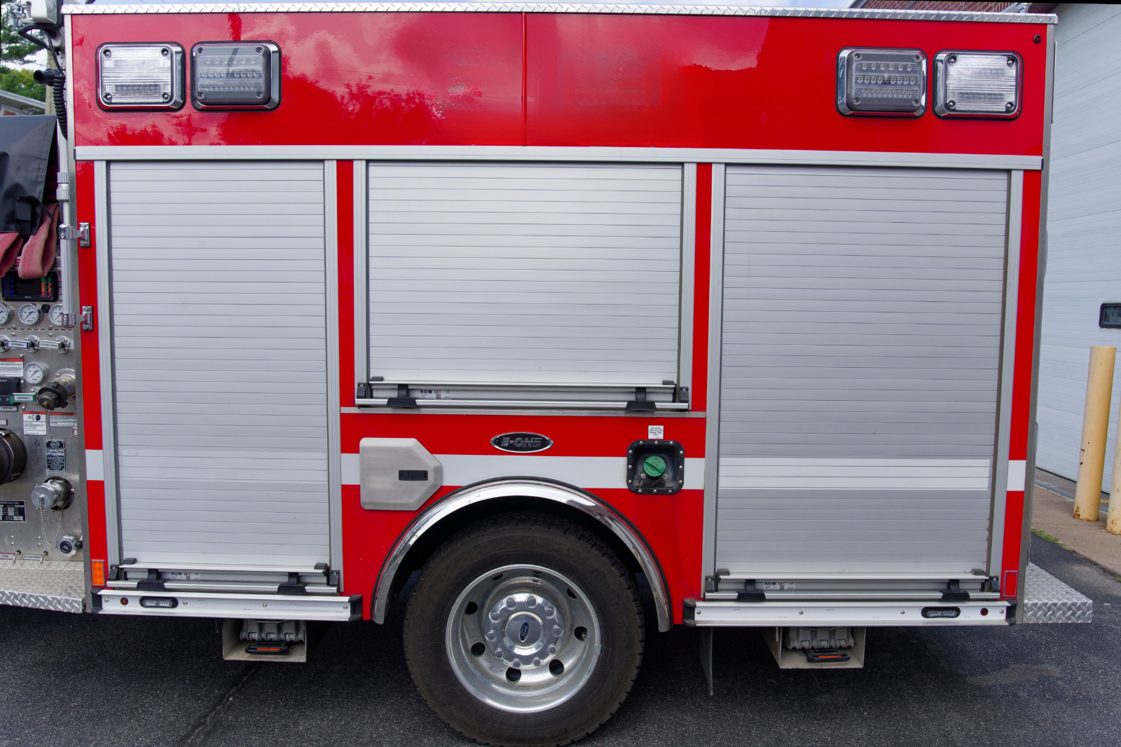2025 E-One Ford 4x4 Mini Pumper - image 60