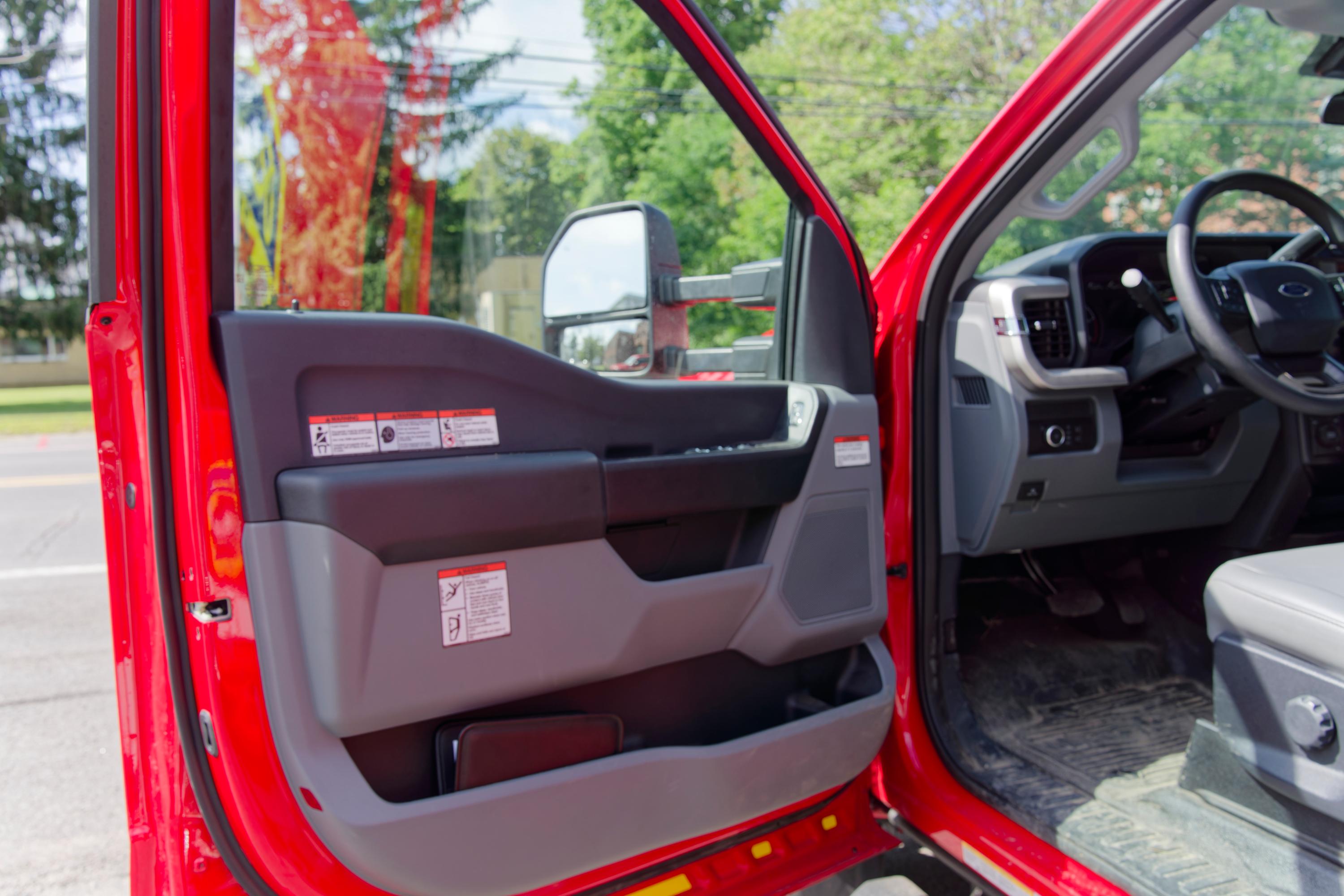 2025 E-One Ford 4x4 Mini Pumper - image 30