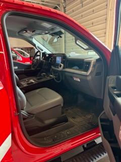 2025 E-One Ford 4x4 Mini Pumper - image 3