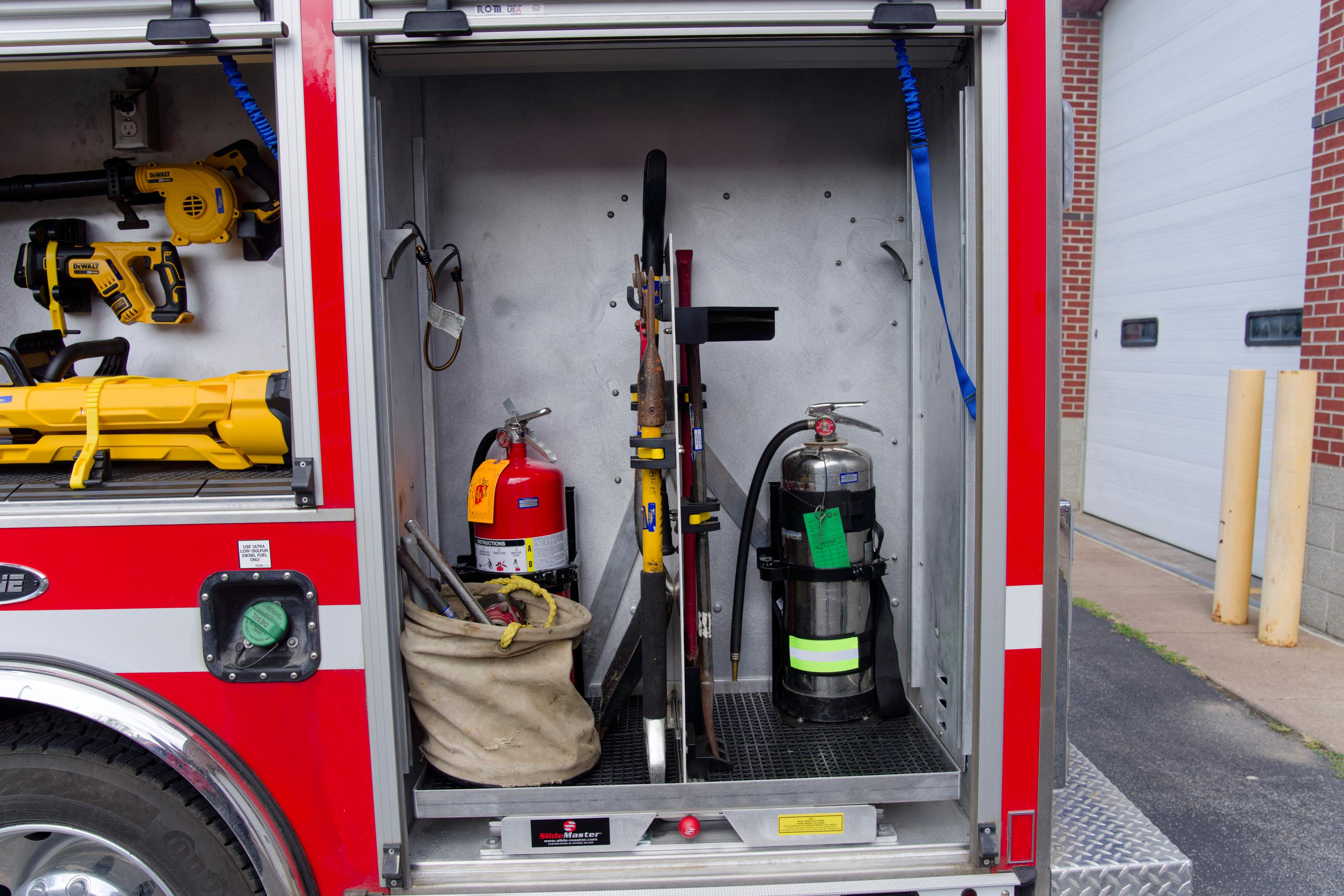 2025 E-One Ford 4x4 Mini Pumper - image 48