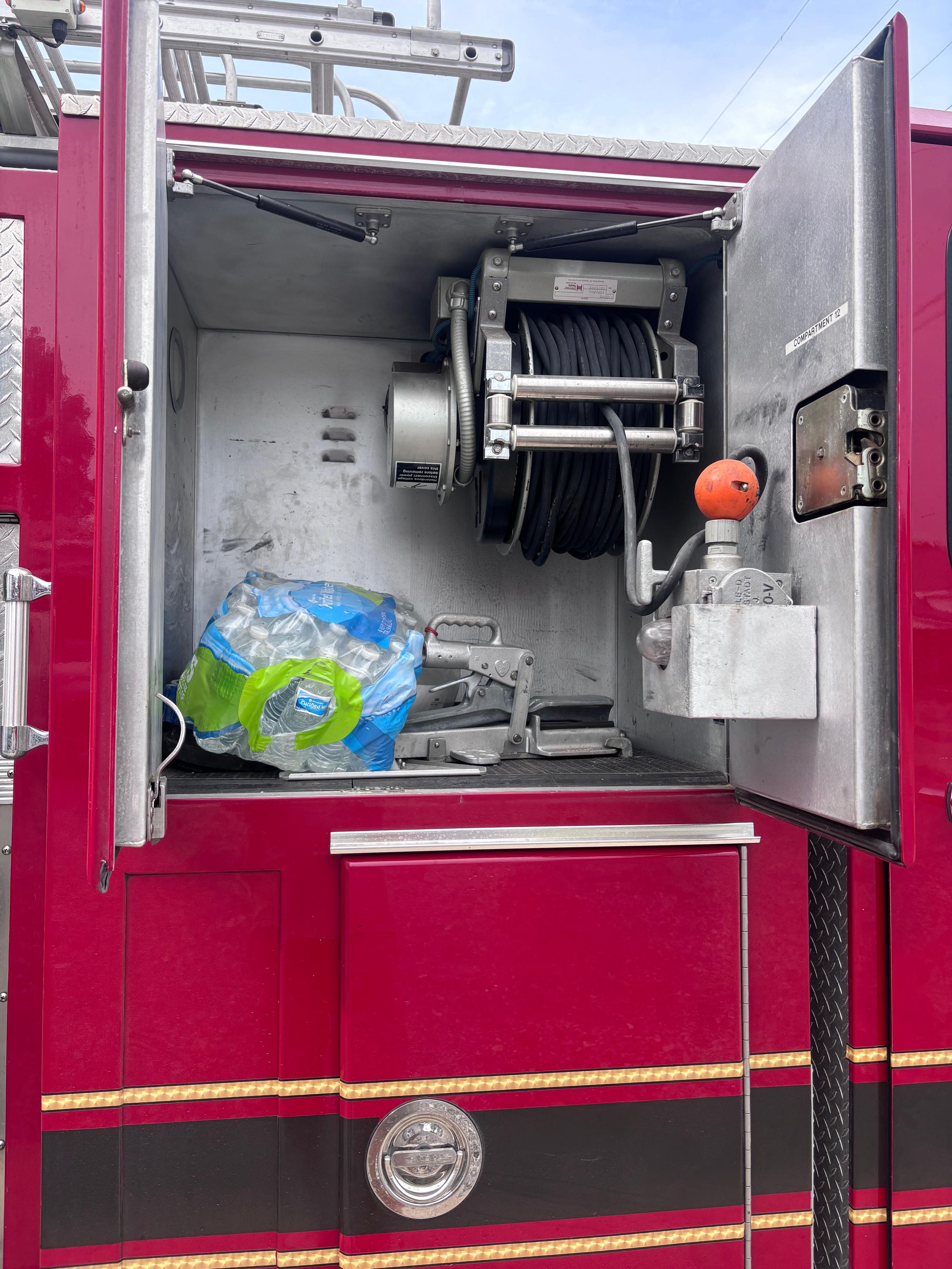 1997 E-One Telesquirt 50' Telesquirt - image 37