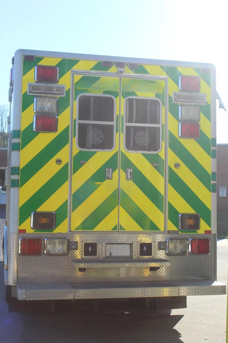 2000 Horton Freightliner Heavy Rescue - image 12