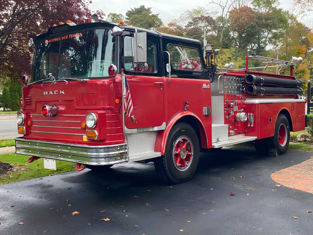 1968 Mack Engine