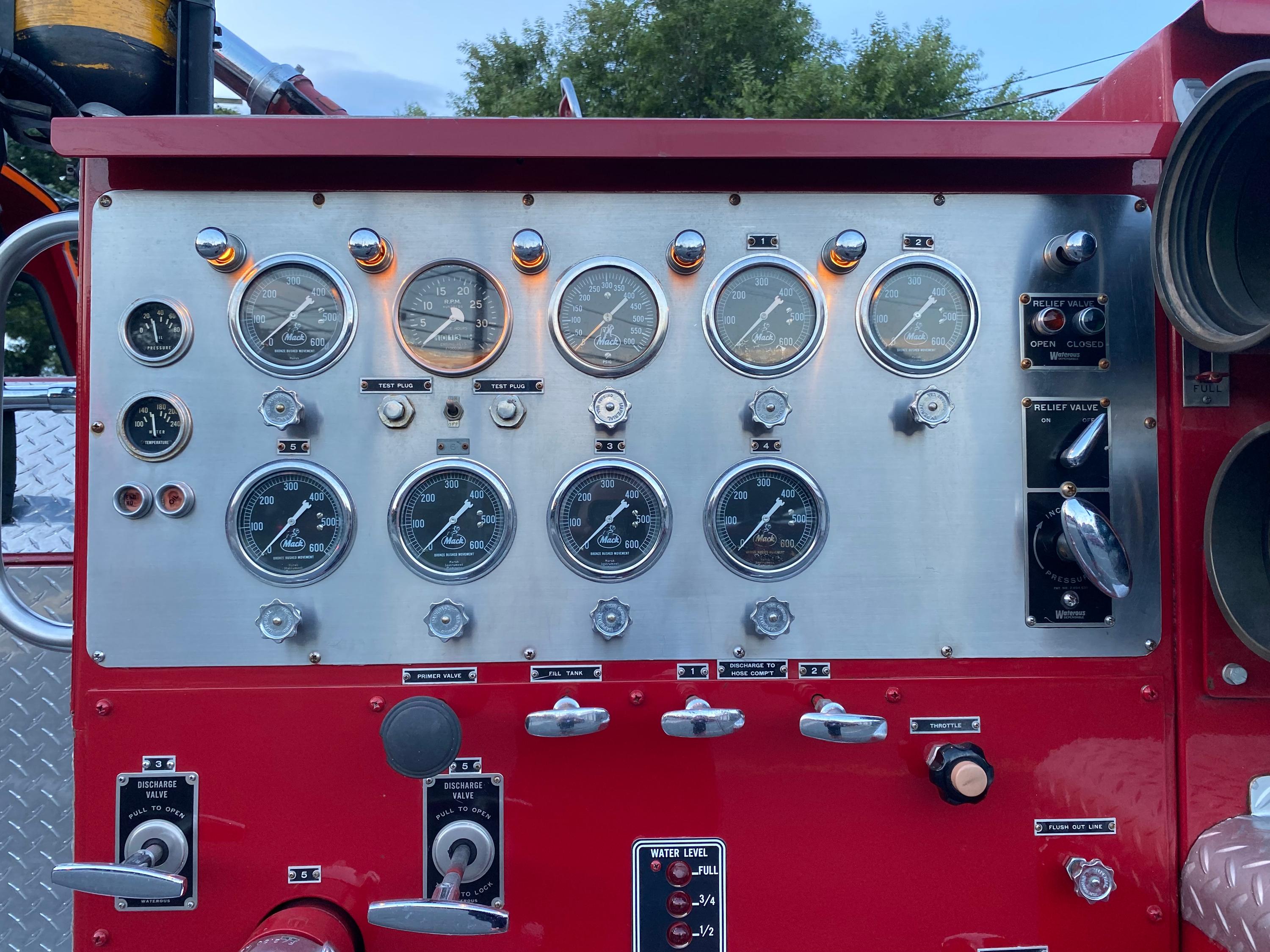 1968 Mack Engine - image 18