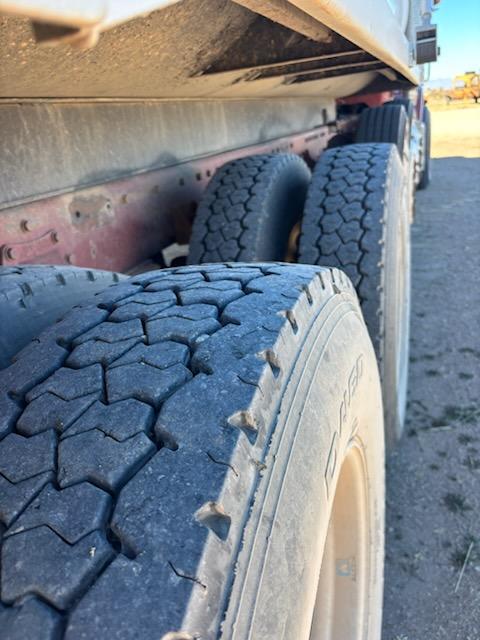 1989 Peterbilt 357 Dump Truck - image 6
