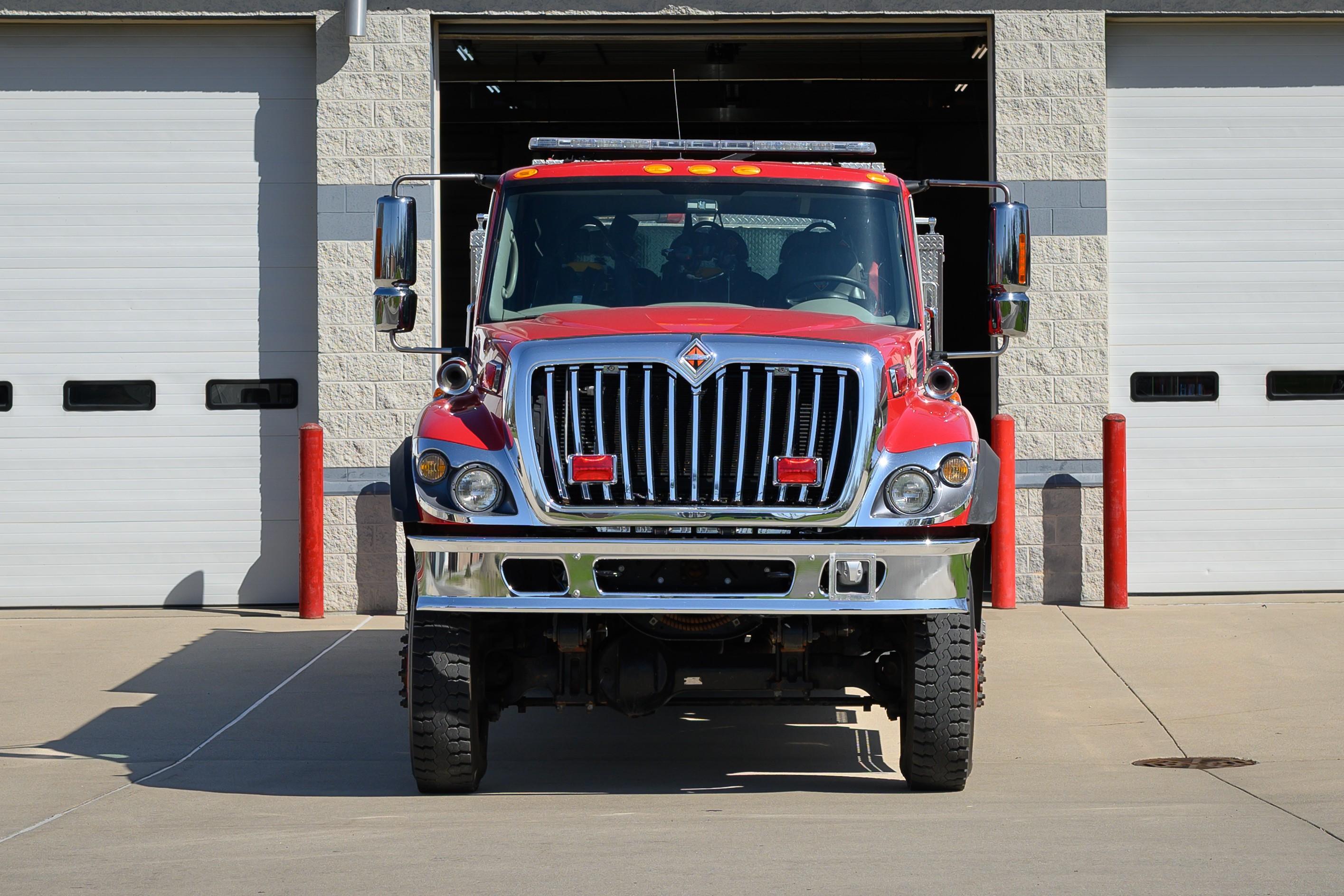 2010 Crimson International Pumper Tanker - image 9