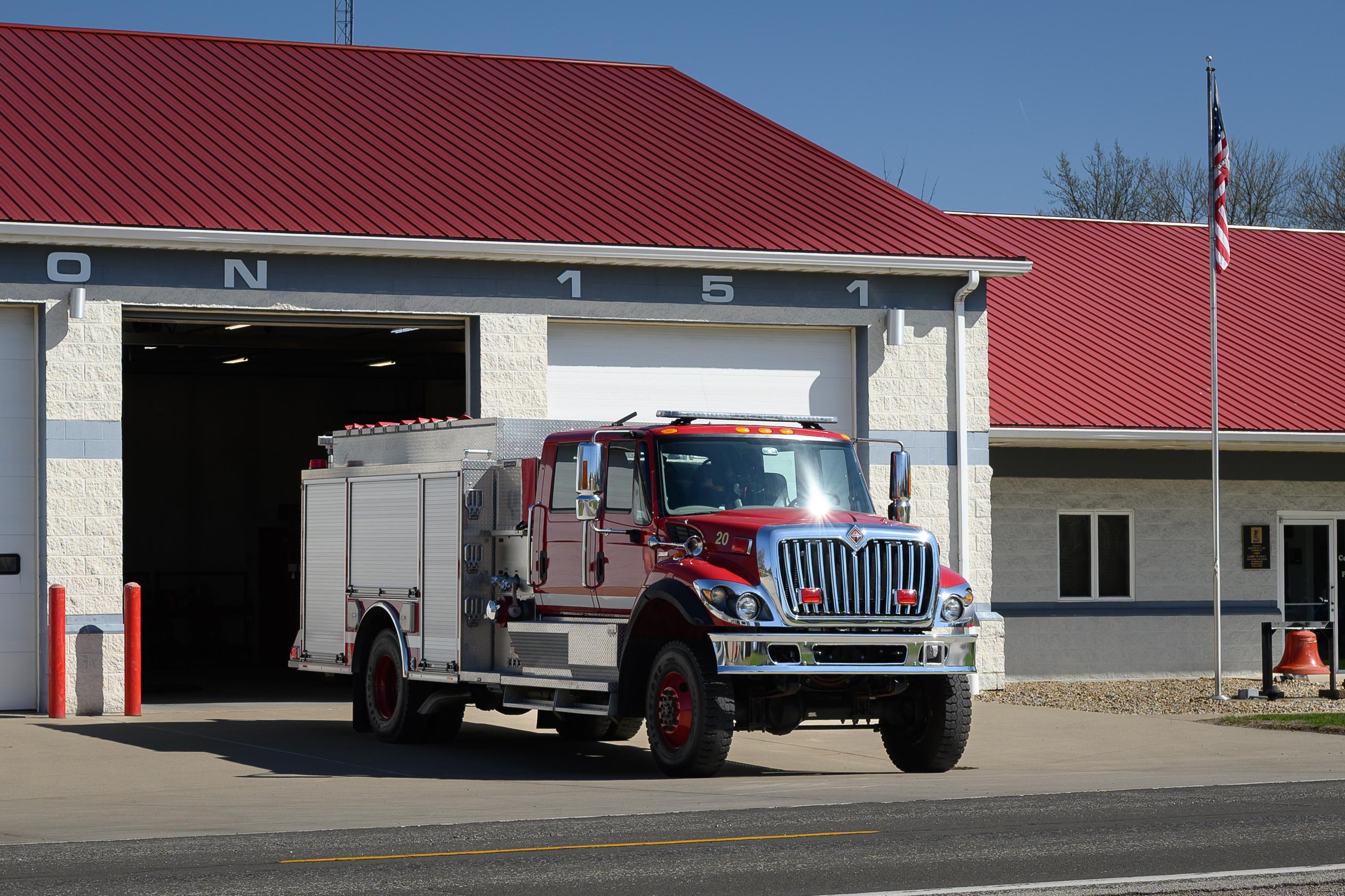 2010 Crimson International Pumper Tanker - image 8