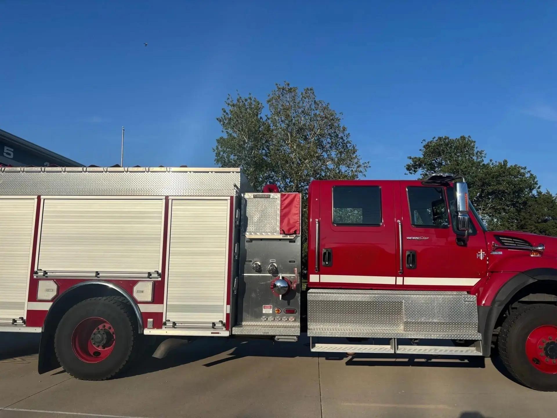 2010 Crimson International Pumper Tanker - image 135