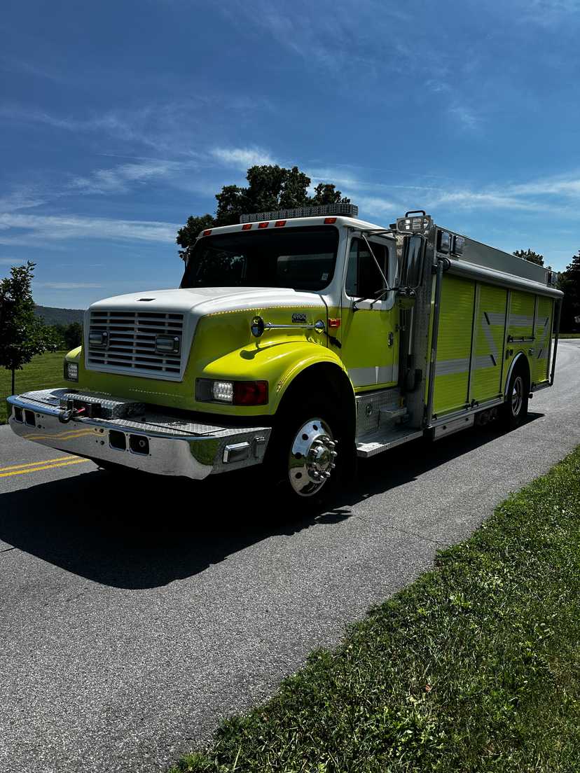 2000 4 Guys International Medium Rescue