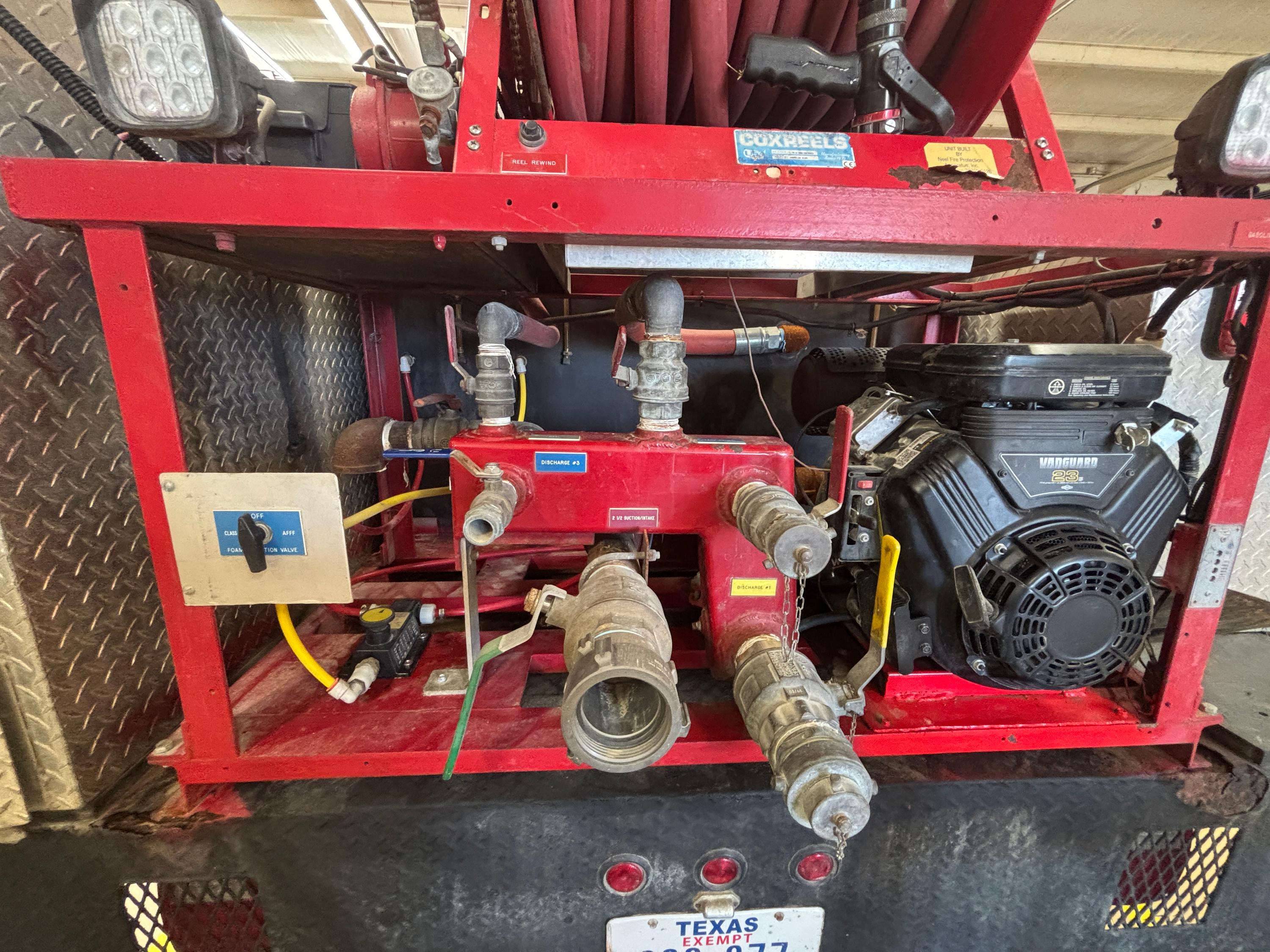 2005 Ford F-550 4x4 Brush Truck - image 15