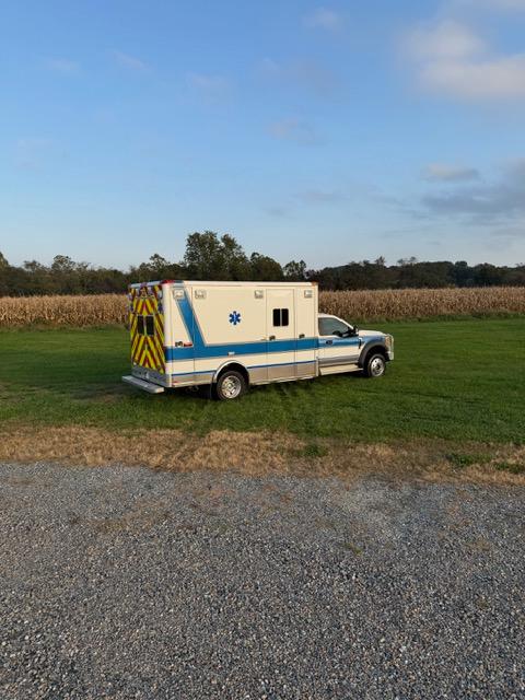 2017 Horton Ford 4x4 Type I Ambulance - image 2
